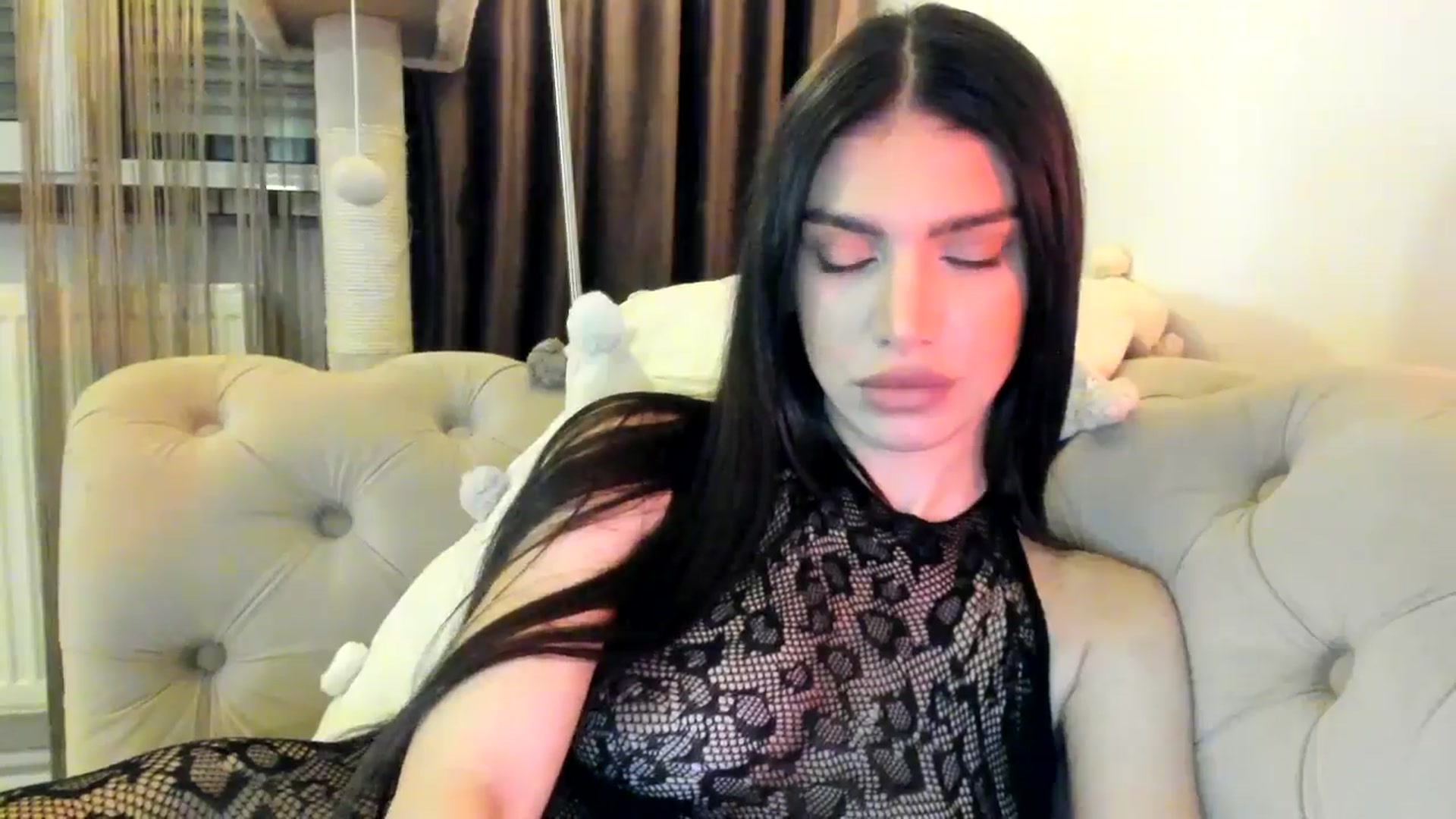 Gallery image thumbnail from SashaLopez's myfreecams stream on, 11/14/2024, 22:23 image 12 of 20