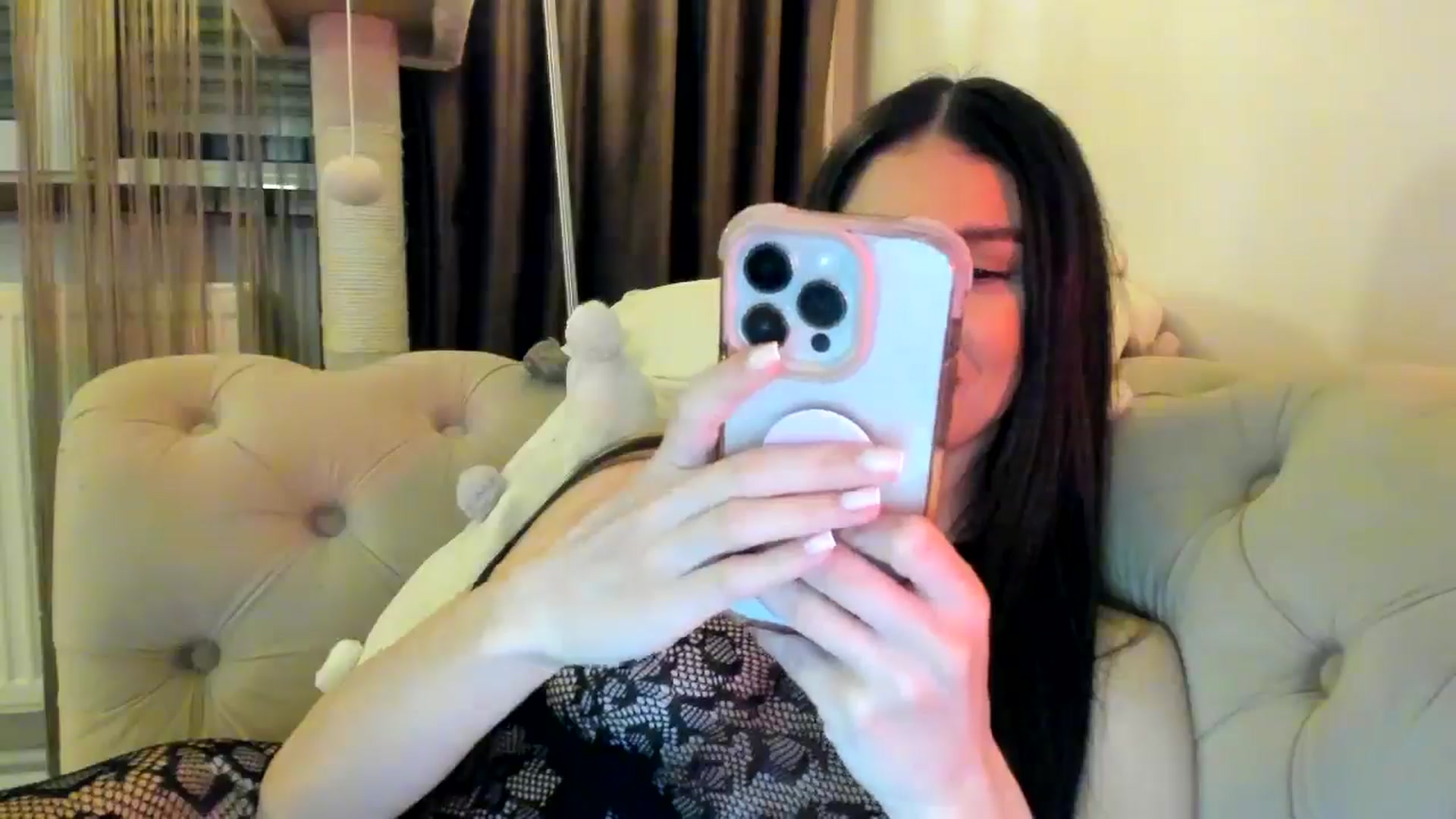 Gallery image thumbnail from SashaLopez's myfreecams stream on, 11/14/2024, 22:23 image 19 of 20