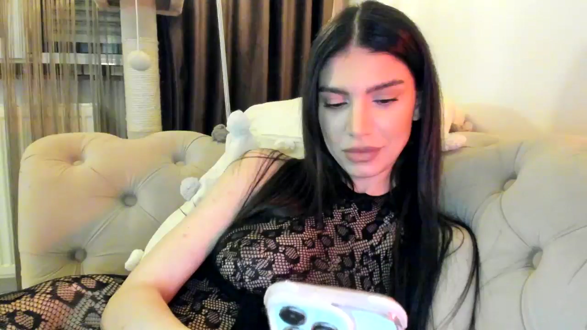 Gallery image thumbnail from SashaLopez's myfreecams stream on, 11/14/2024, 22:23 image 7 of 20