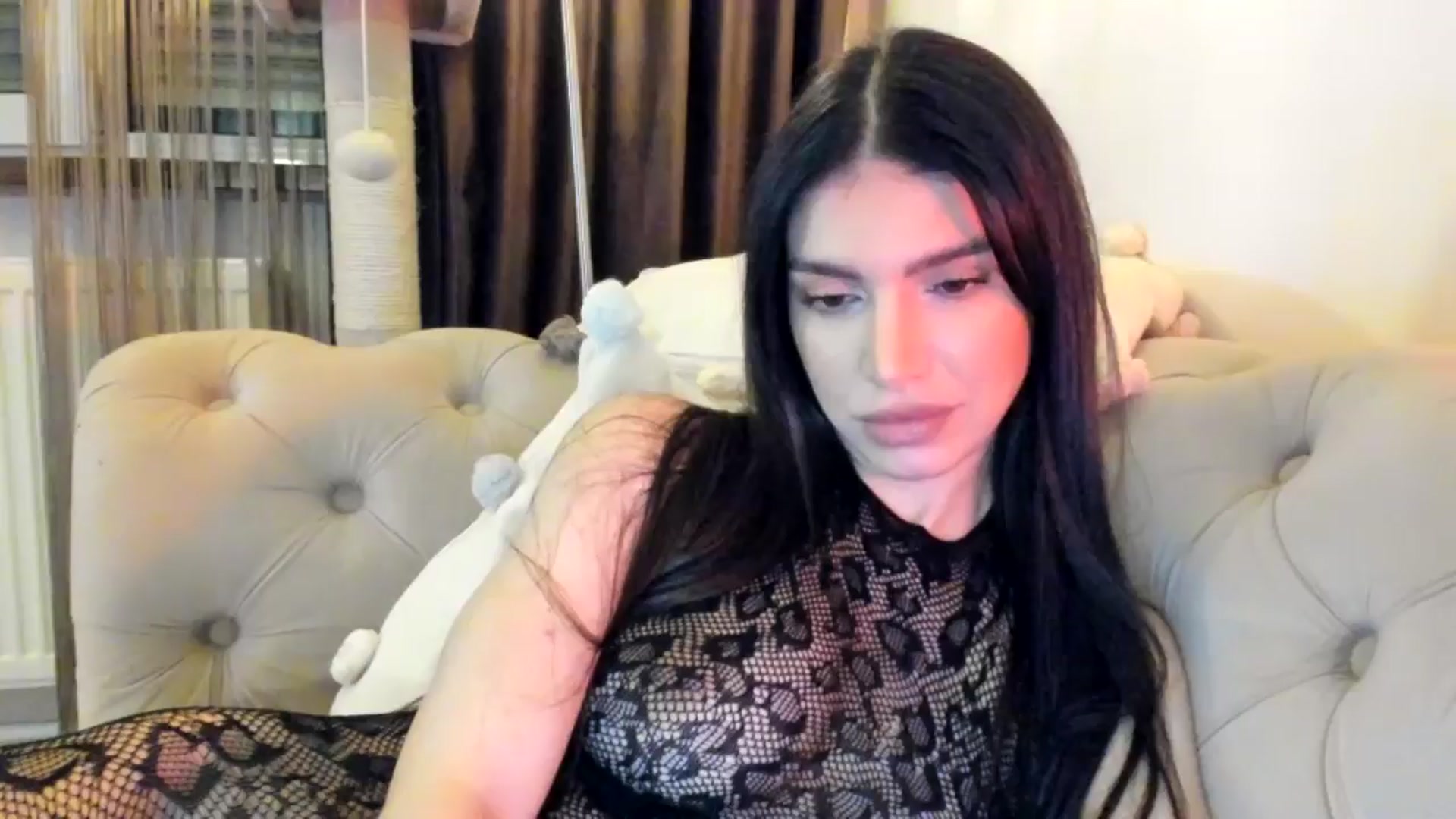 Gallery image thumbnail from SashaLopez's myfreecams stream on, 11/14/2024, 22:42 image 1 of 20