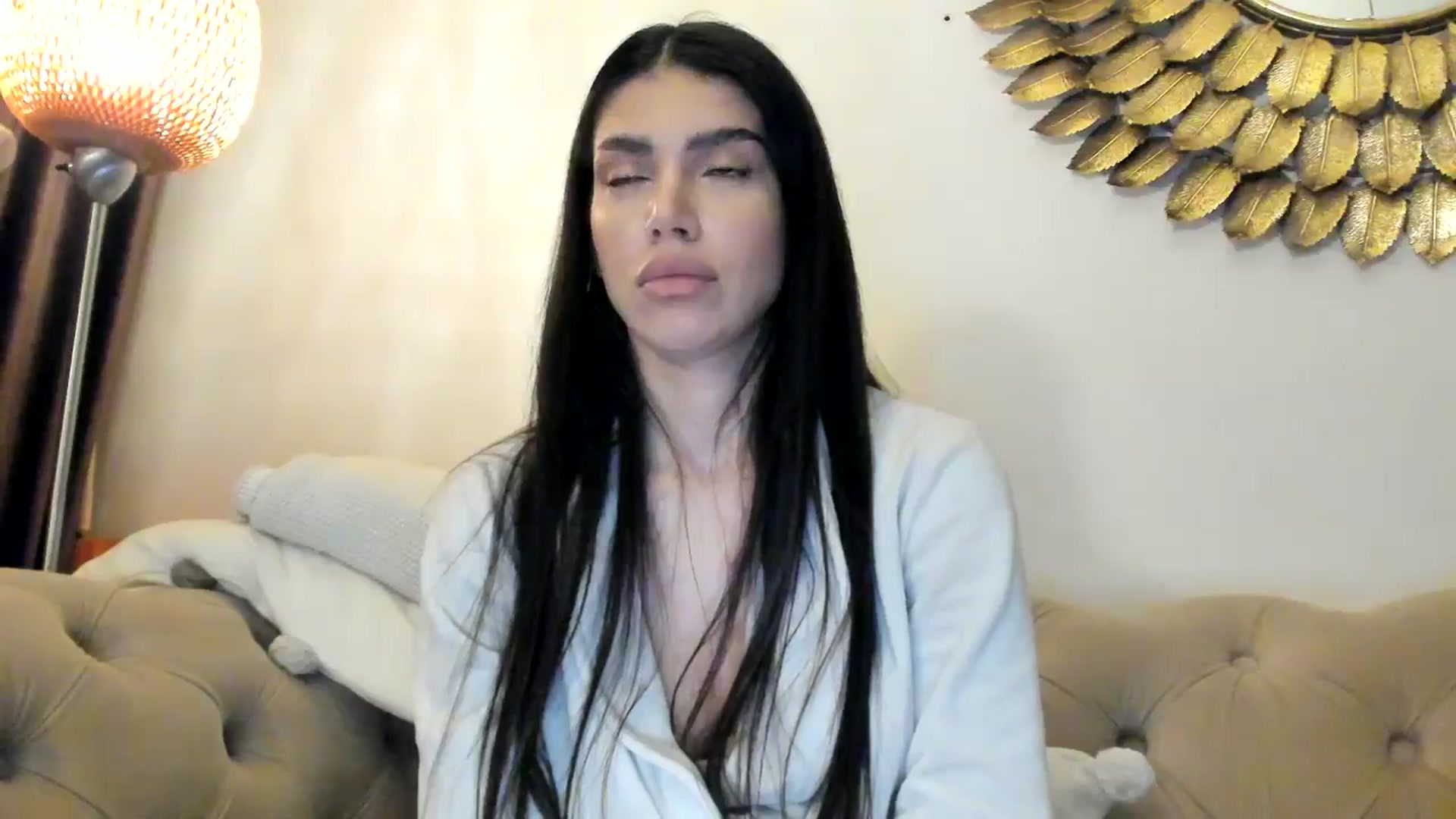 Gallery image thumbnail from SashaLopez's myfreecams stream on, 11/20/2024, 24:10 image 18 of 20