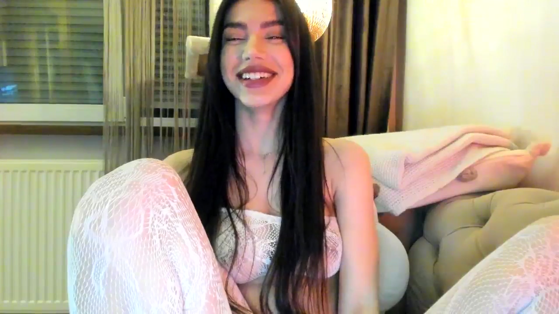Gallery image thumbnail from SashaLopez's myfreecams stream on, 12/05/2024, 23:13 image 7 of 20