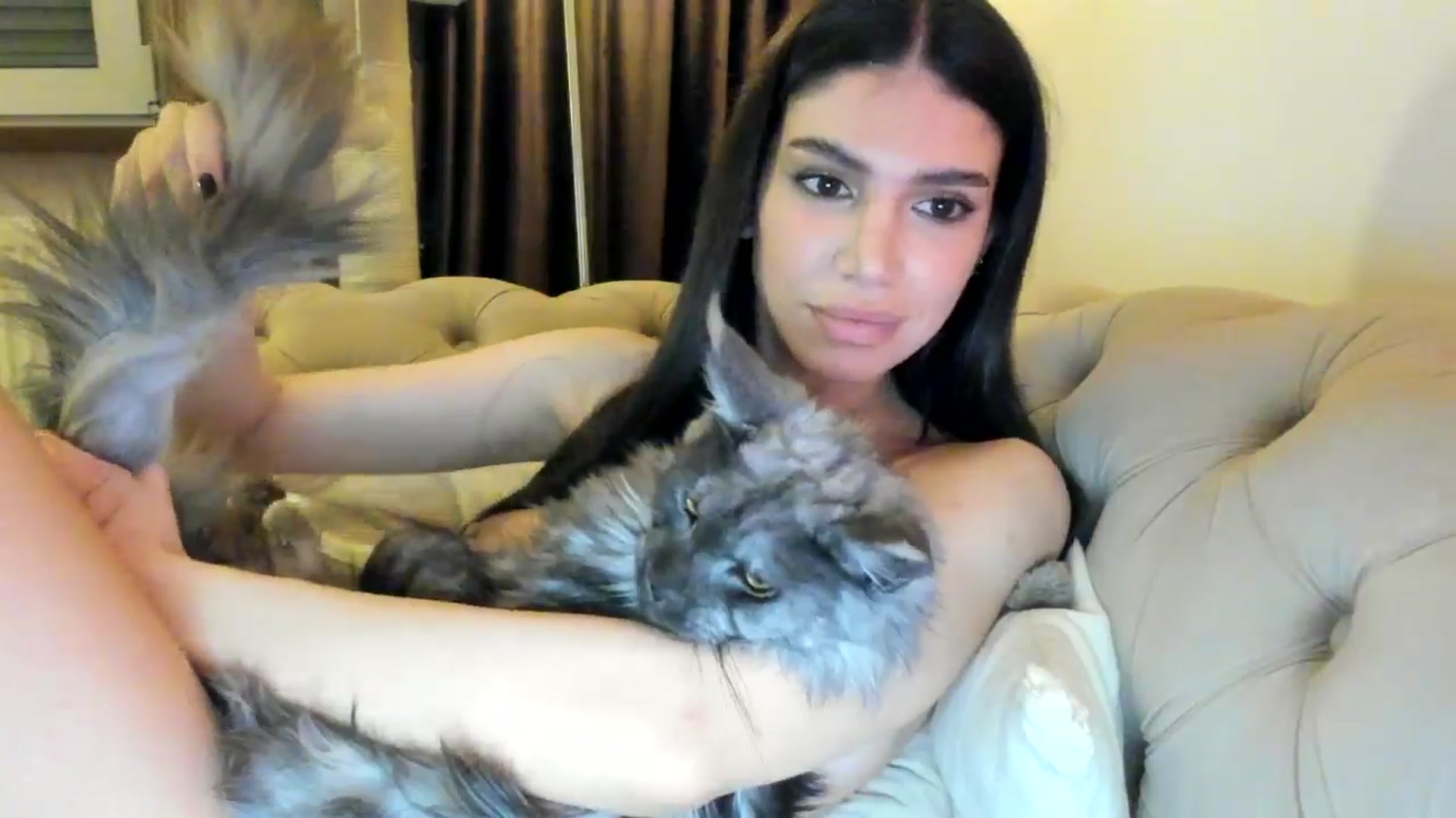 Gallery image thumbnail from SashaLopez's myfreecams stream on, 12/15/2024, 01:29 image 4 of 20