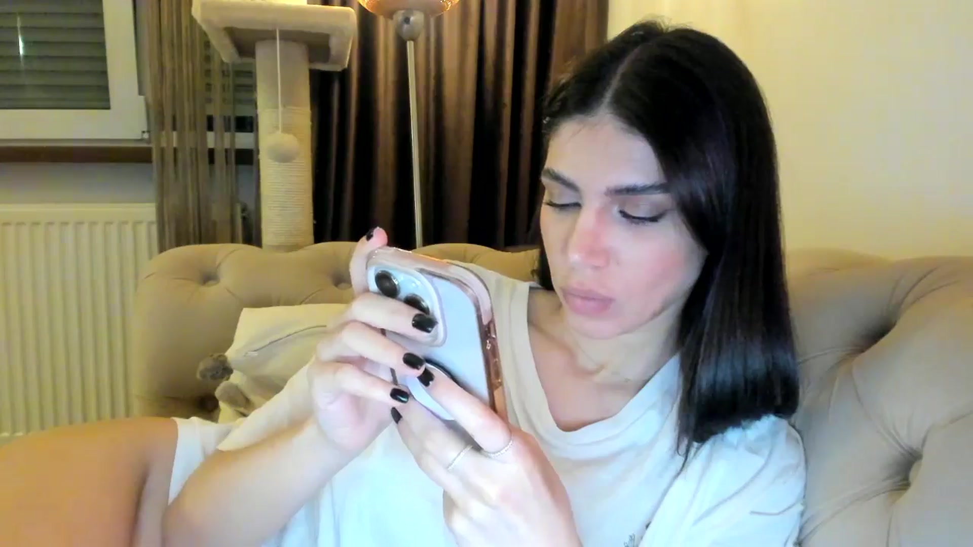 Gallery image thumbnail from SashaLopez's myfreecams stream on, 12/15/2024, 01:29 image 15 of 20