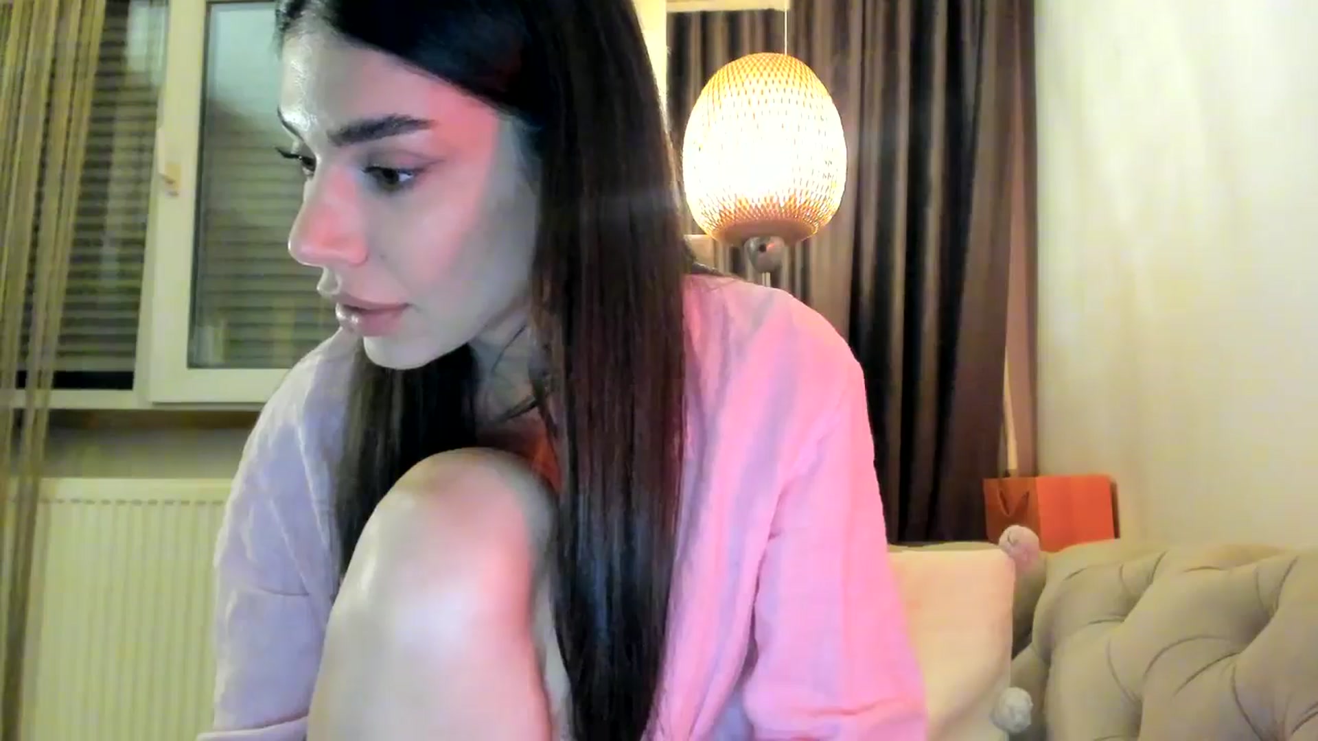 Gallery image thumbnail from SashaLopez's myfreecams stream on, 12/17/2024, 24:16 image 16 of 20