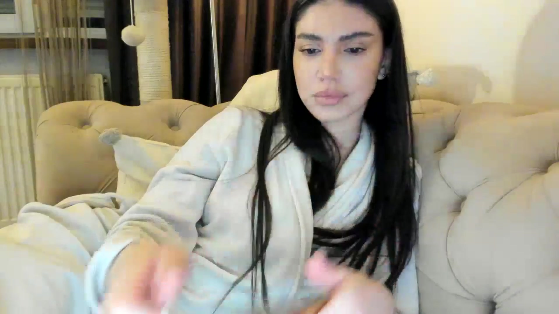 Gallery image thumbnail from SashaLopez's myfreecams stream on, 12/24/2024, 24:06 image 5 of 20