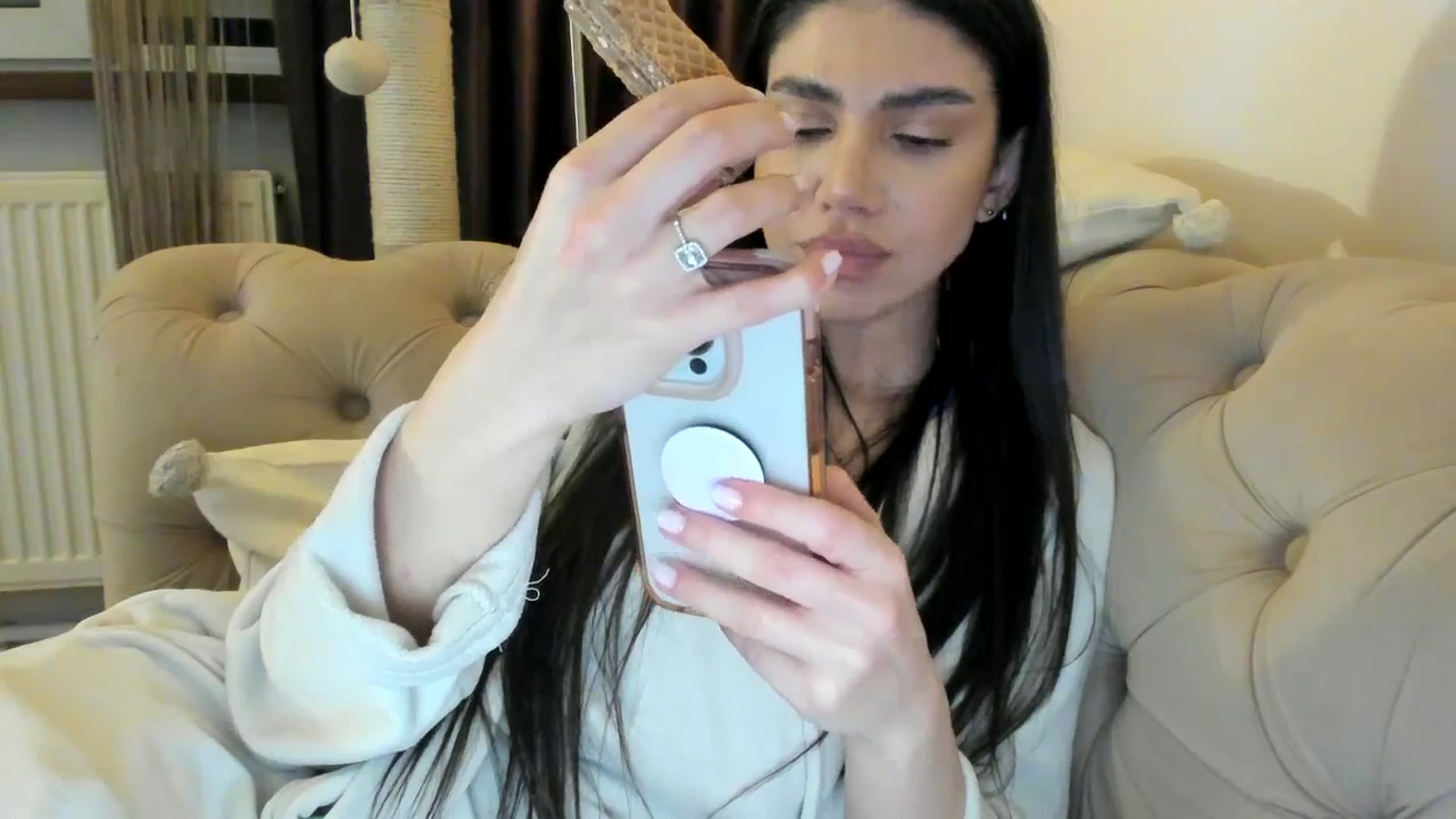 Gallery image thumbnail from SashaLopez's myfreecams stream on, 12/24/2024, 01:12 image 3 of 20