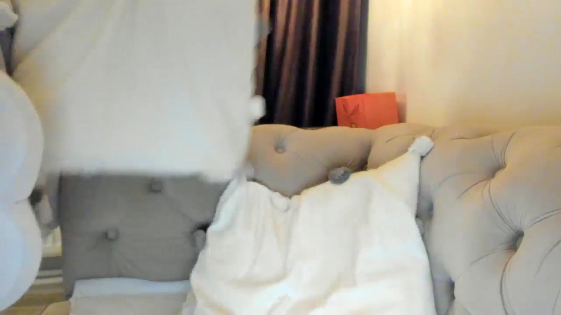 Gallery image thumbnail from SashaLopez's myfreecams stream on, 01/09/2025, 24:55 image 18 of 20