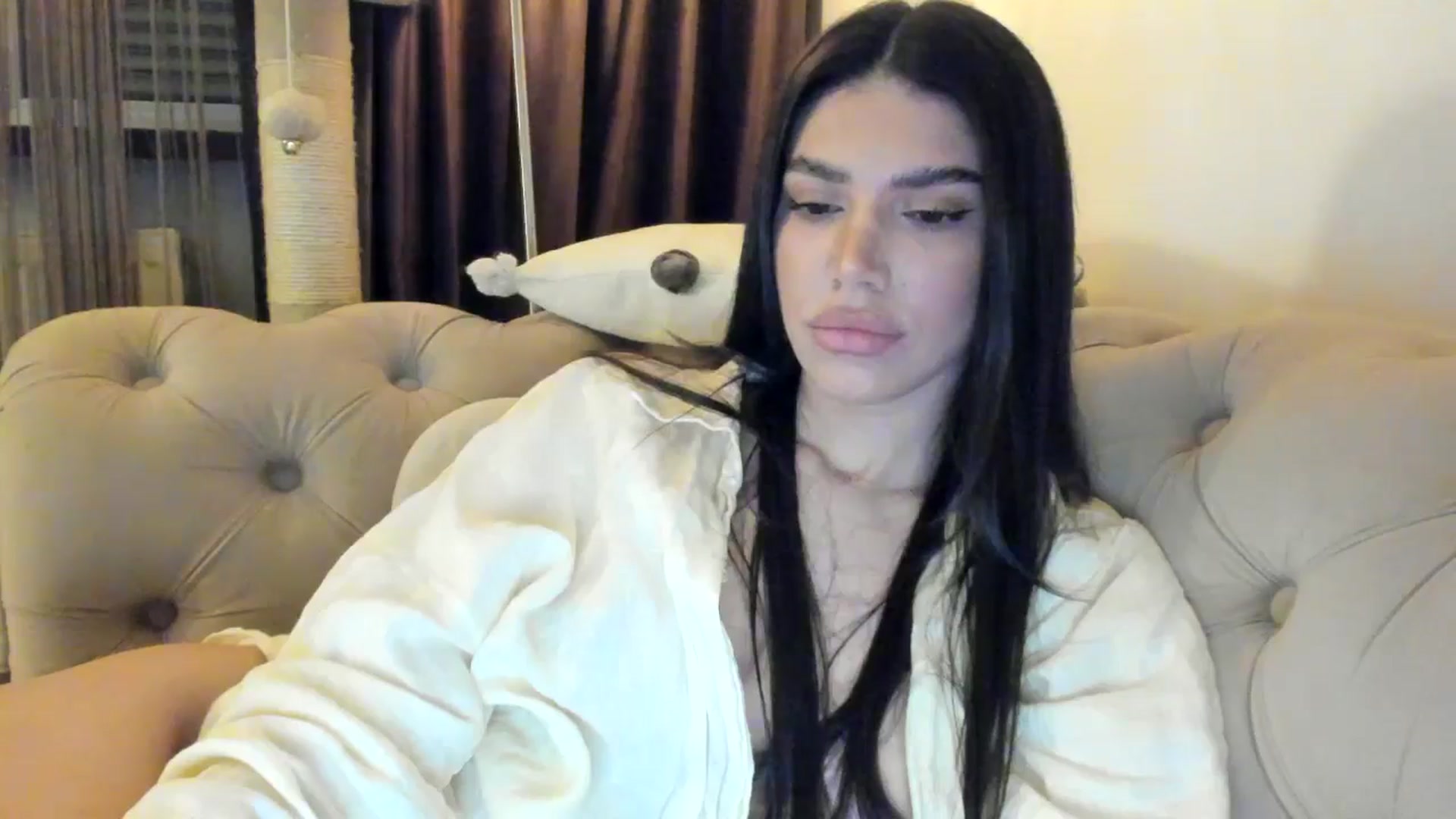 Gallery image thumbnail from SashaLopez's myfreecams stream on, 01/14/2025, 22:54 image 11 of 20