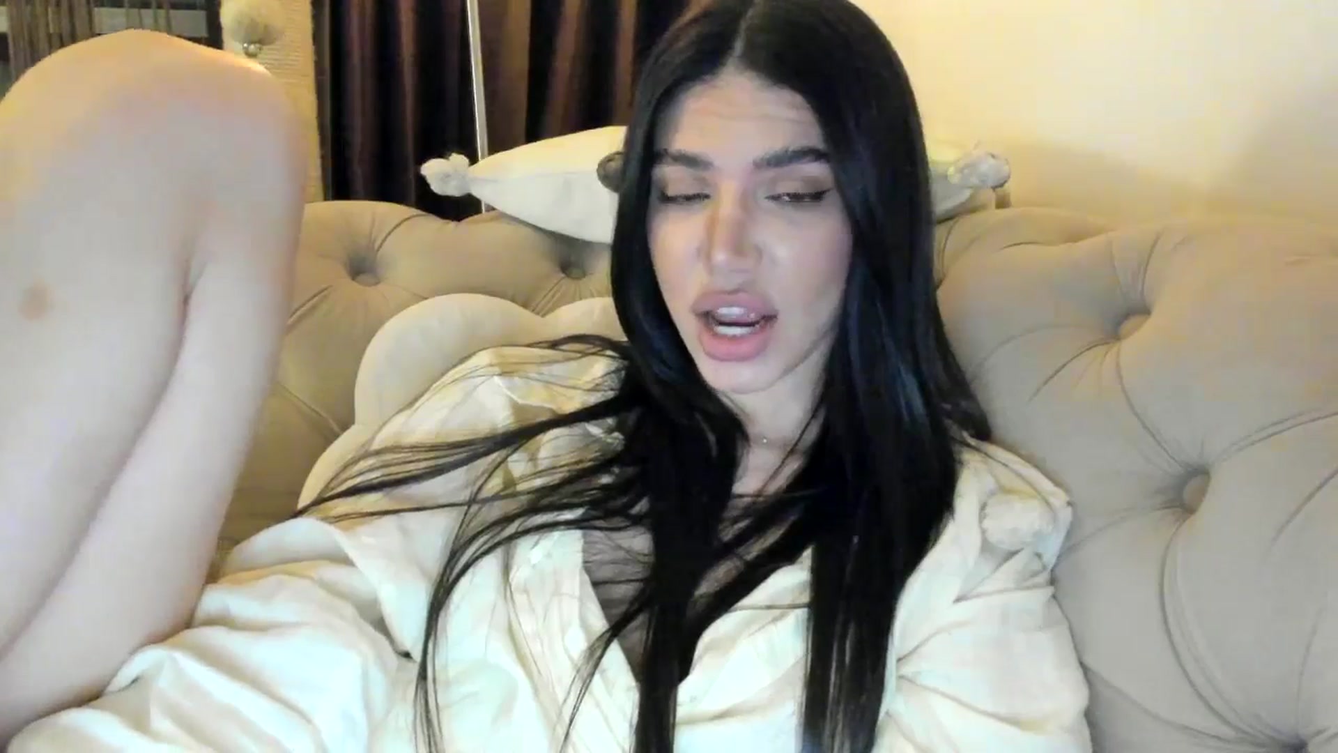 Gallery image thumbnail from SashaLopez's myfreecams stream on, 01/14/2025, 22:54 image 8 of 20