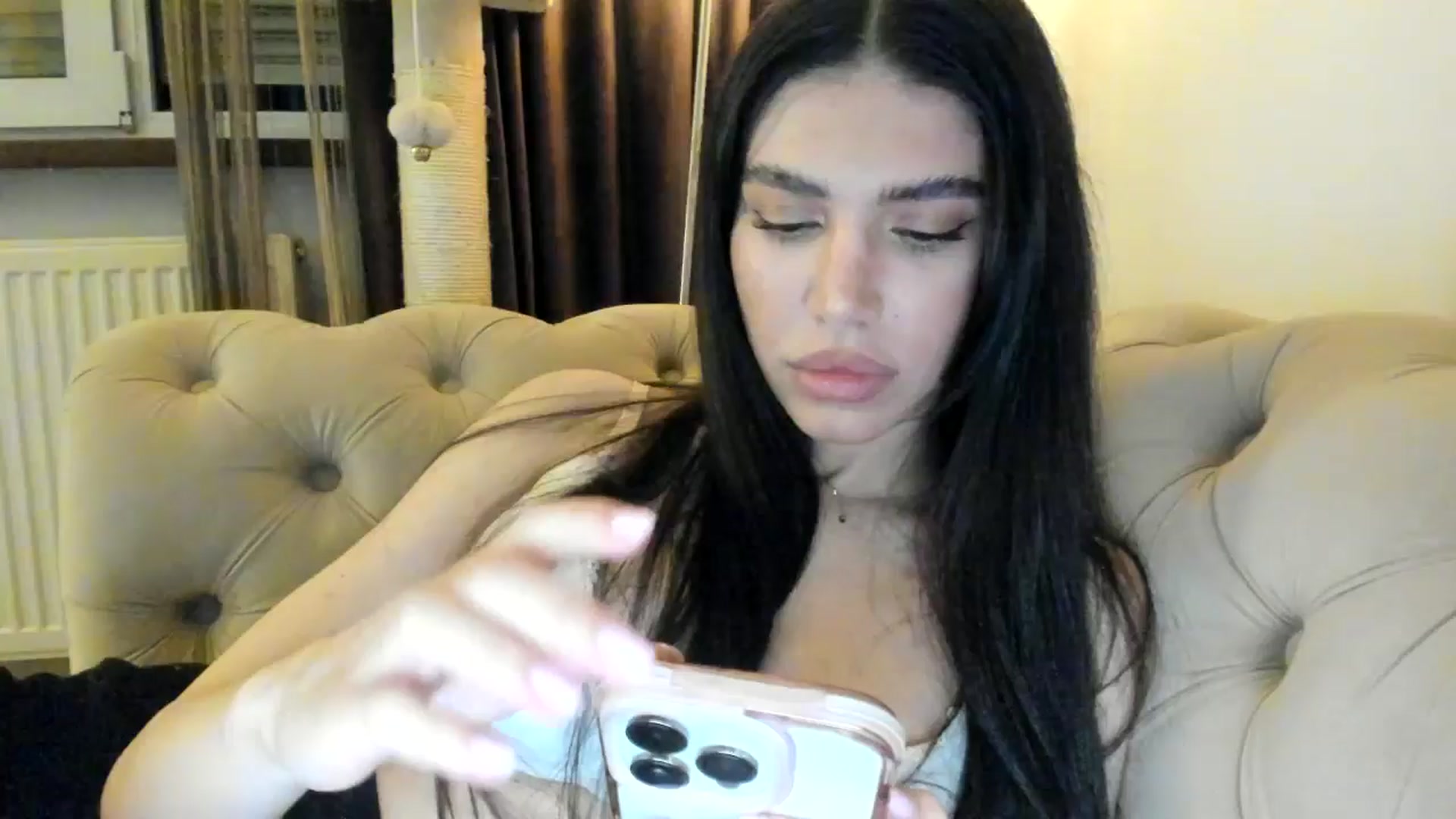 Gallery image thumbnail from SashaLopez's myfreecams stream on, 01/29/2025, 24:43 image 9 of 20