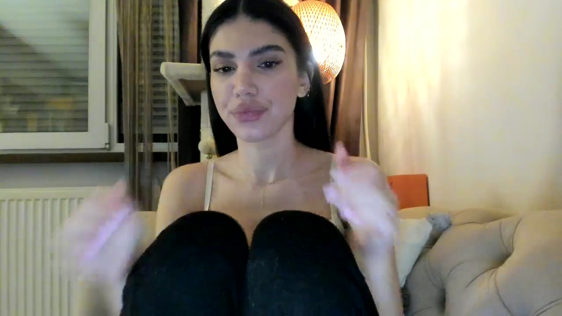 Gallery image thumbnail from SashaLopez's myfreecams stream on, 01/29/2025, 24:43 image 16 of 20