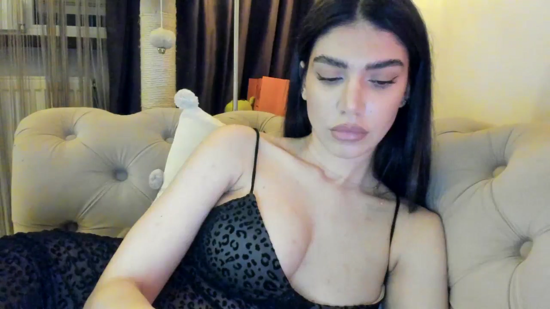 Gallery image thumbnail from SashaLopez's myfreecams stream on, 02/01/2025, 21:51 image 7 of 20