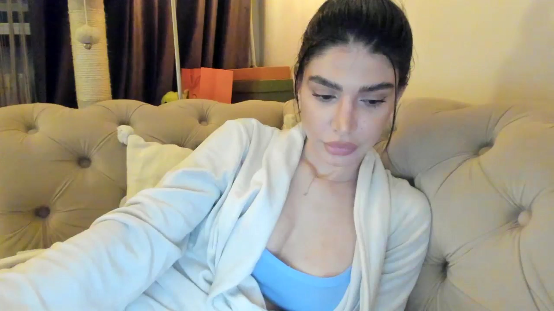 Gallery image thumbnail from SashaLopez's myfreecams stream on, 02/03/2025, 22:30 image 4 of 20
