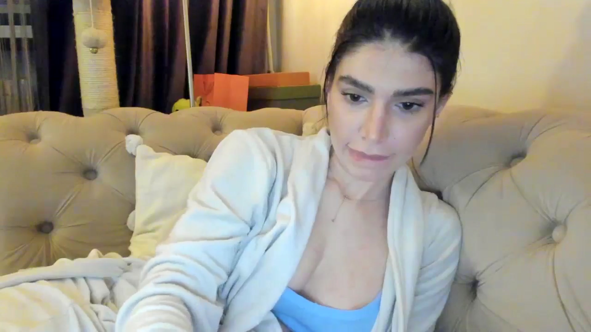 Gallery image thumbnail from SashaLopez's myfreecams stream on, 02/03/2025, 22:30 image 3 of 20