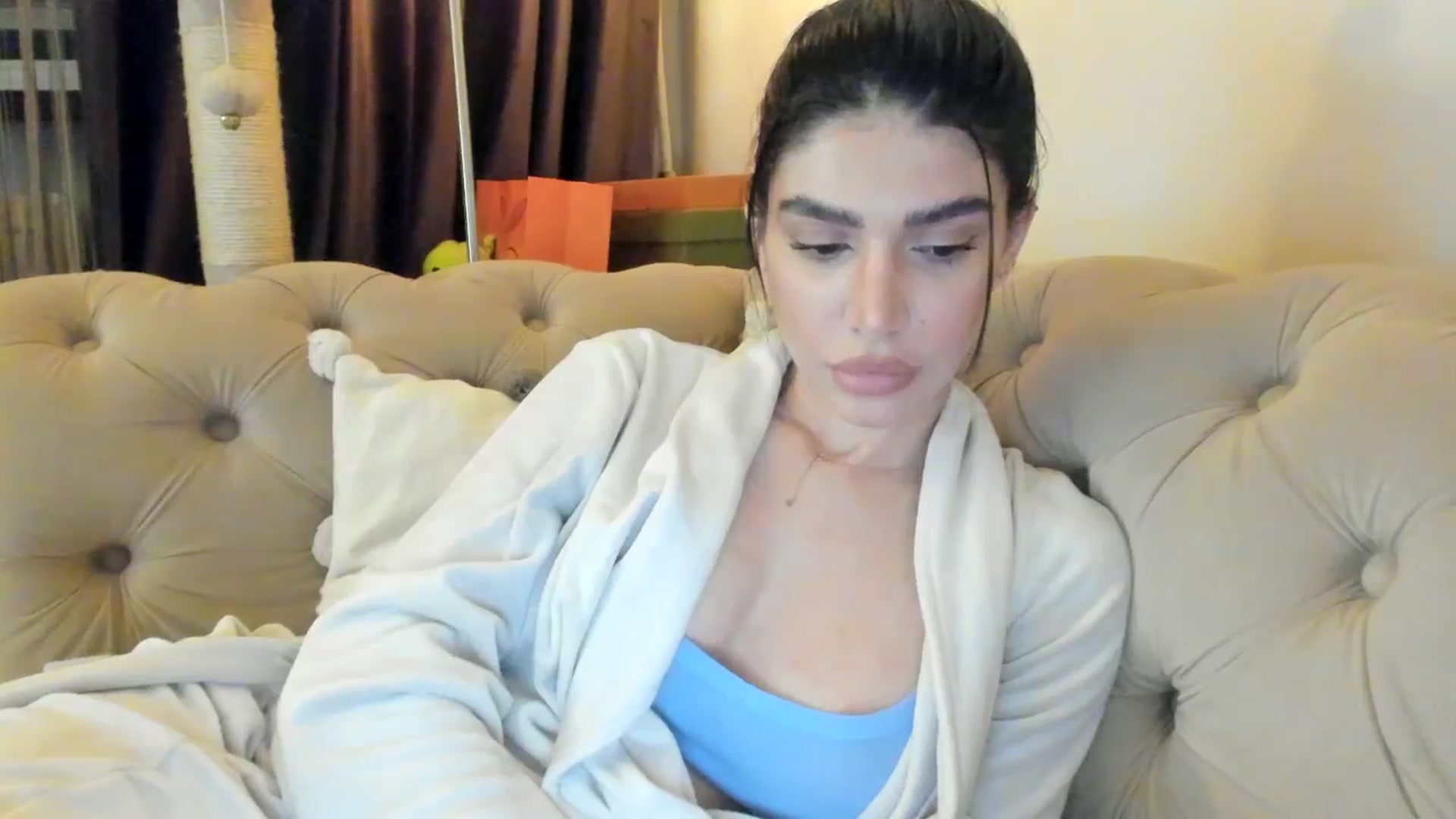 Gallery image thumbnail from SashaLopez's myfreecams stream on, 02/03/2025, 22:30 image 5 of 20
