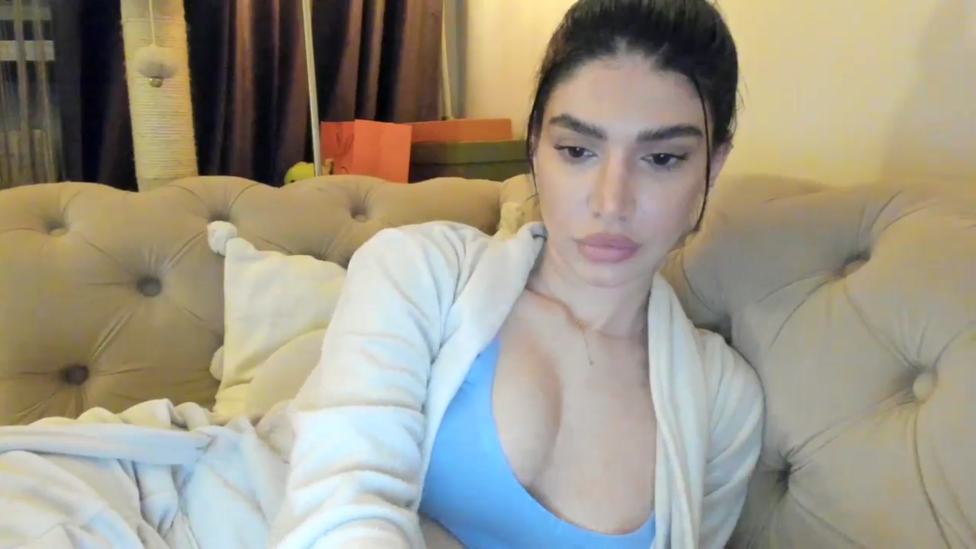 Gallery image thumbnail from SashaLopez's myfreecams stream on, 02/03/2025, 22:30 image 8 of 20
