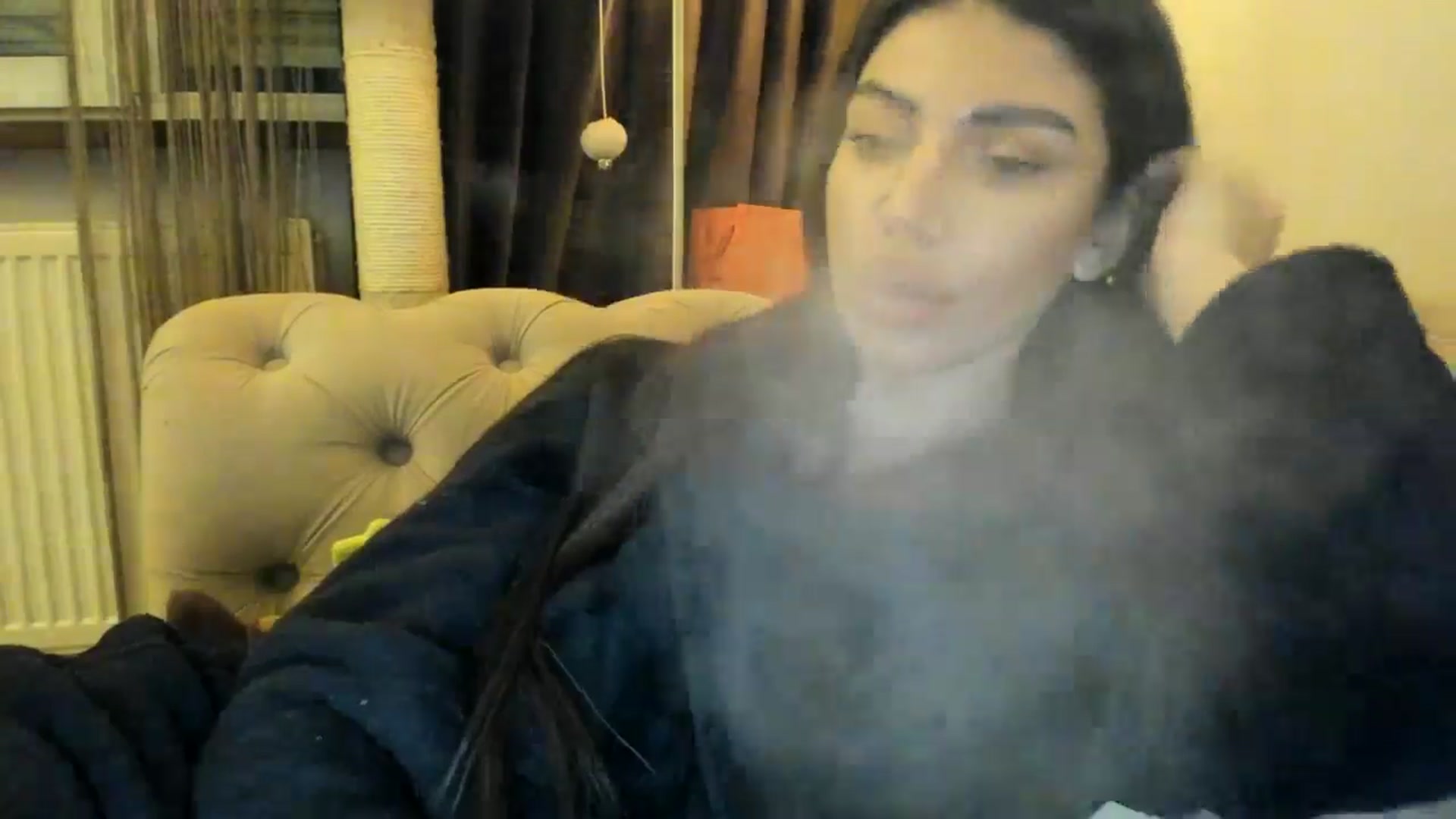 Gallery image thumbnail from SashaLopez's myfreecams stream on, 02/09/2025, 24:15 image 12 of 20