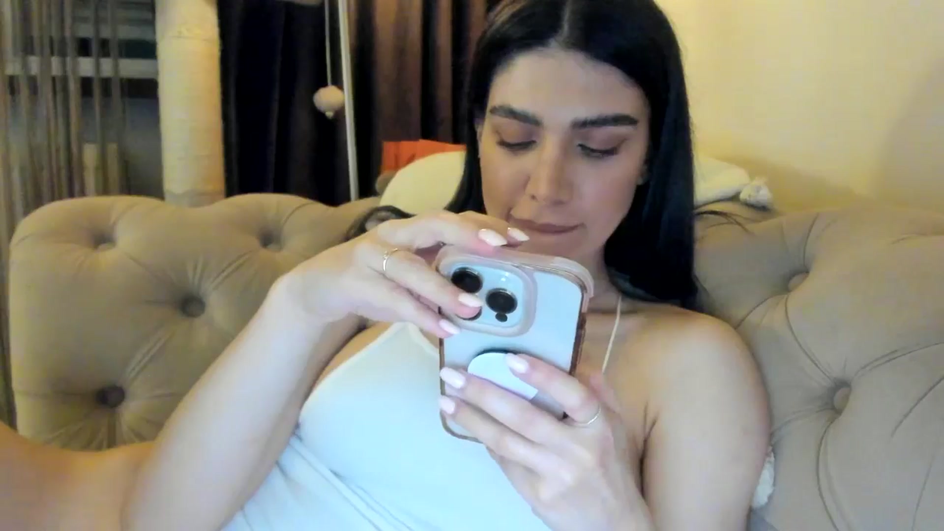 Gallery image thumbnail from SashaLopez's myfreecams stream on, 02/14/2025, 20:57 image 14 of 20