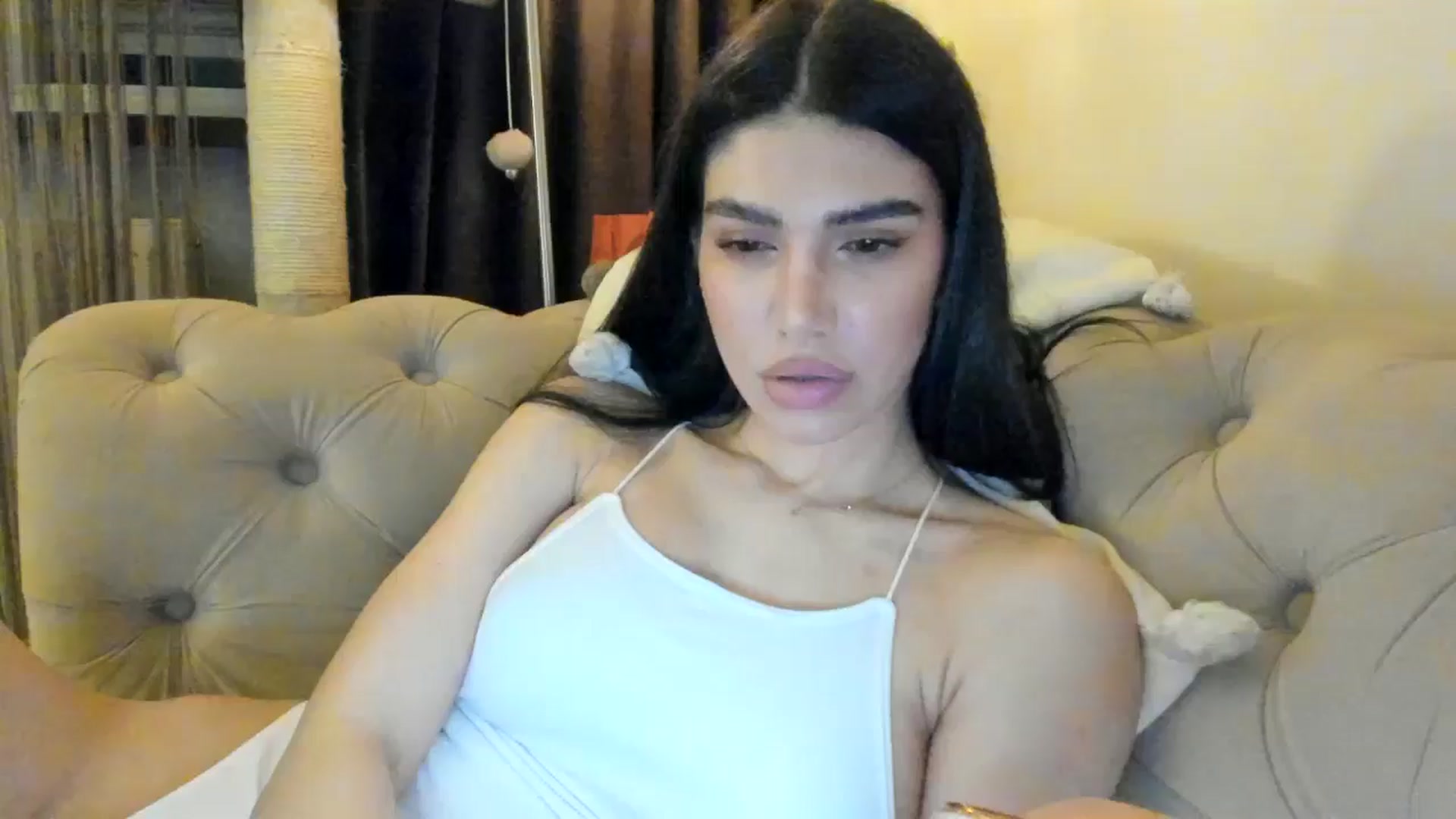 Gallery image thumbnail from SashaLopez's myfreecams stream on, 02/14/2025, 20:57 image 17 of 20
