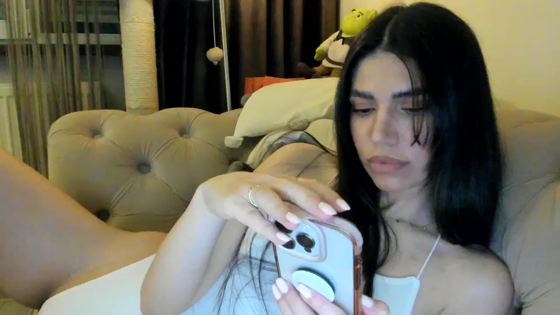 Gallery image thumbnail from SashaLopez's myfreecams stream on, 02/14/2025, 21:19 image 16 of 20