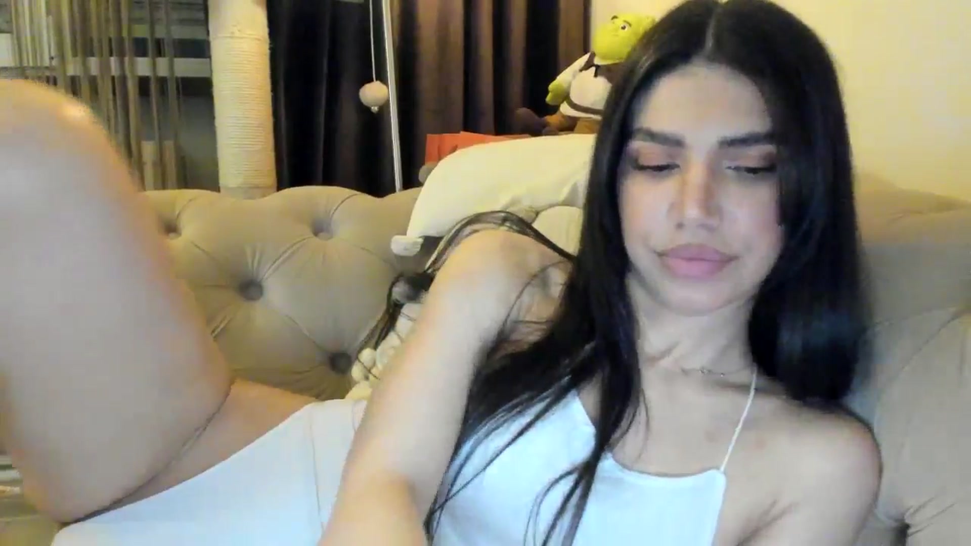 Gallery image thumbnail from SashaLopez's myfreecams stream on, 02/14/2025, 21:19 image 12 of 20