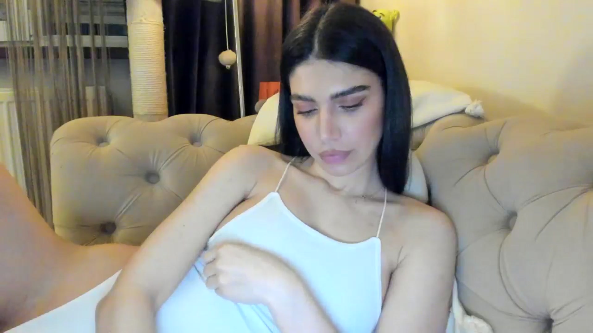 Gallery image thumbnail from SashaLopez's myfreecams stream on, 02/14/2025, 21:19 image 19 of 20