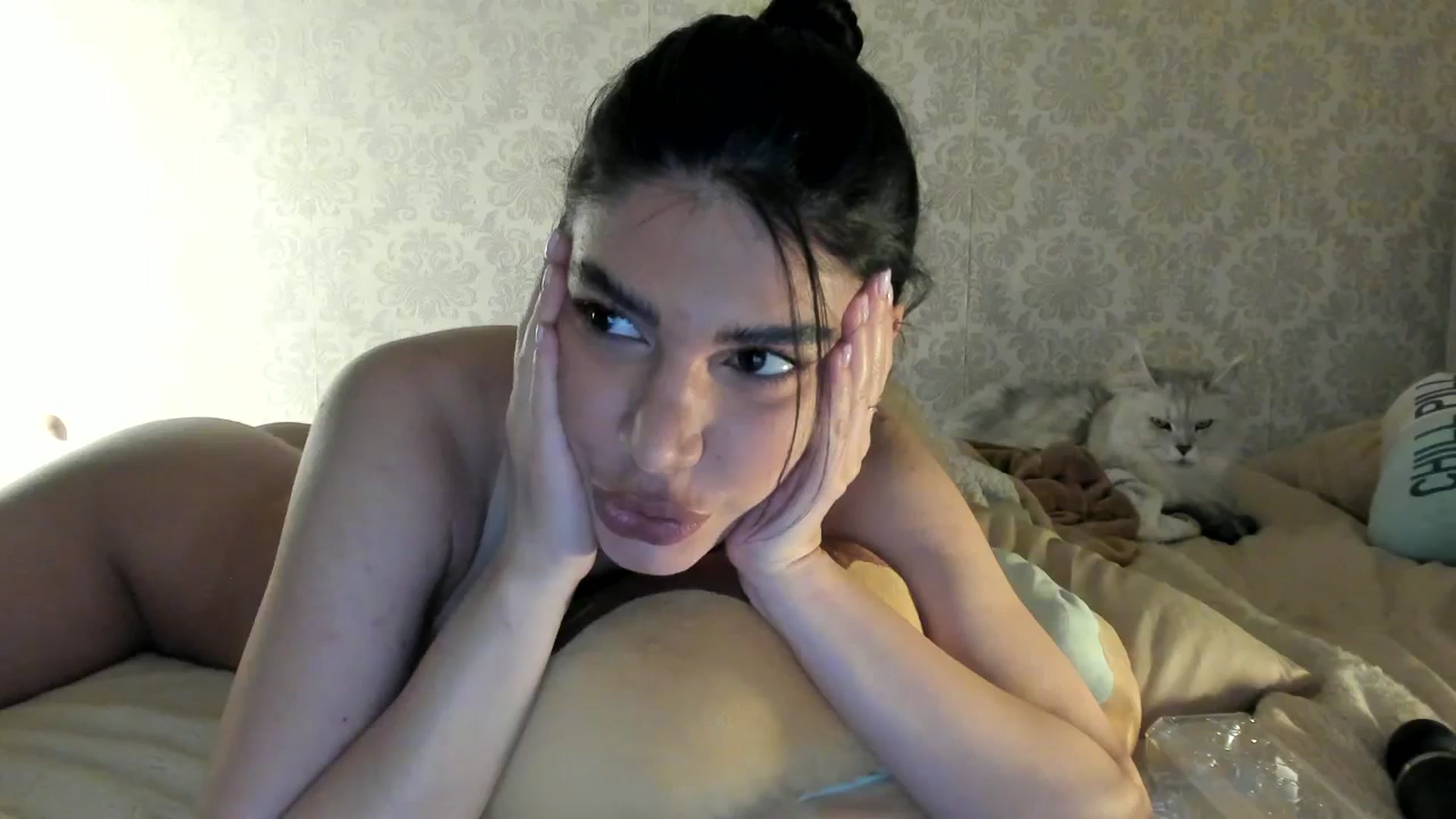 Gallery image thumbnail from SashaLopez's myfreecams stream on, 03/02/2025, 21:06 image 9 of 20