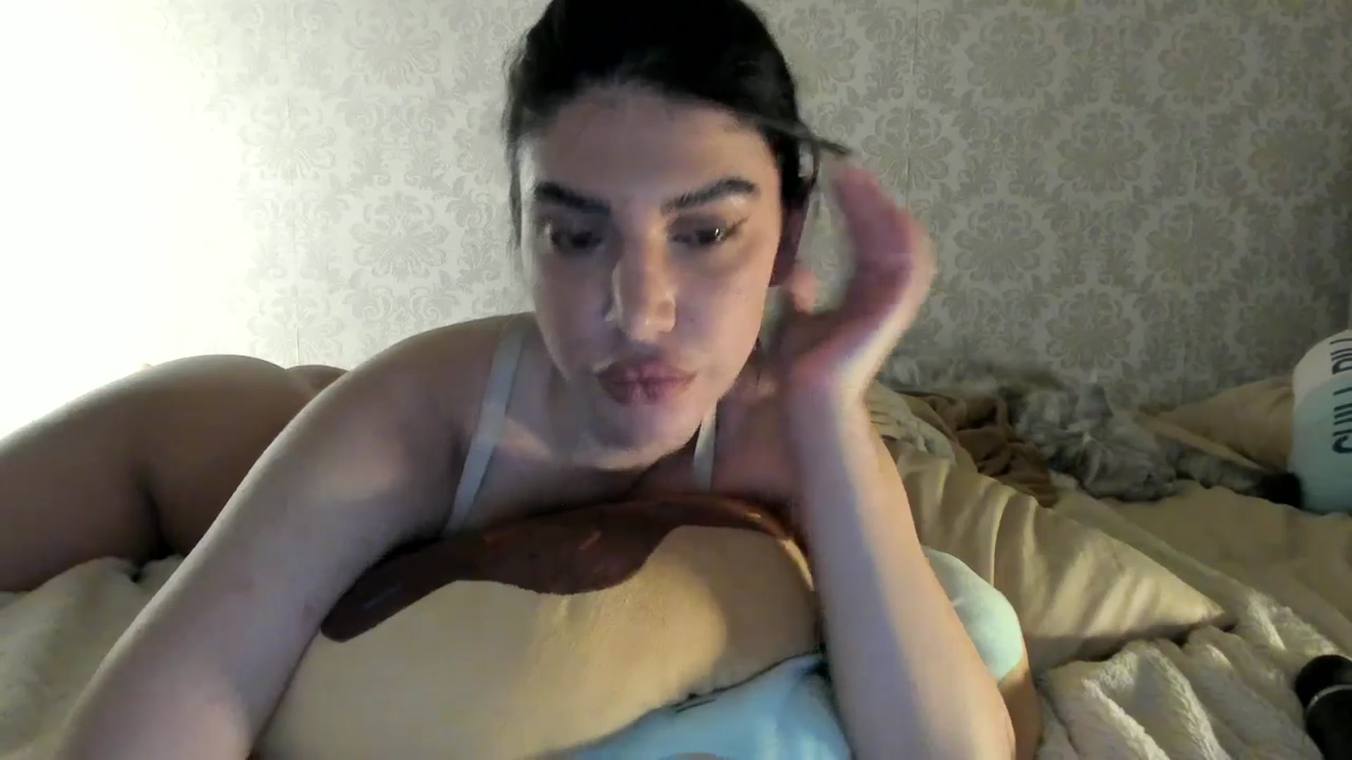 Gallery image thumbnail from SashaLopez's myfreecams stream on, 03/02/2025, 22:21 image 4 of 20