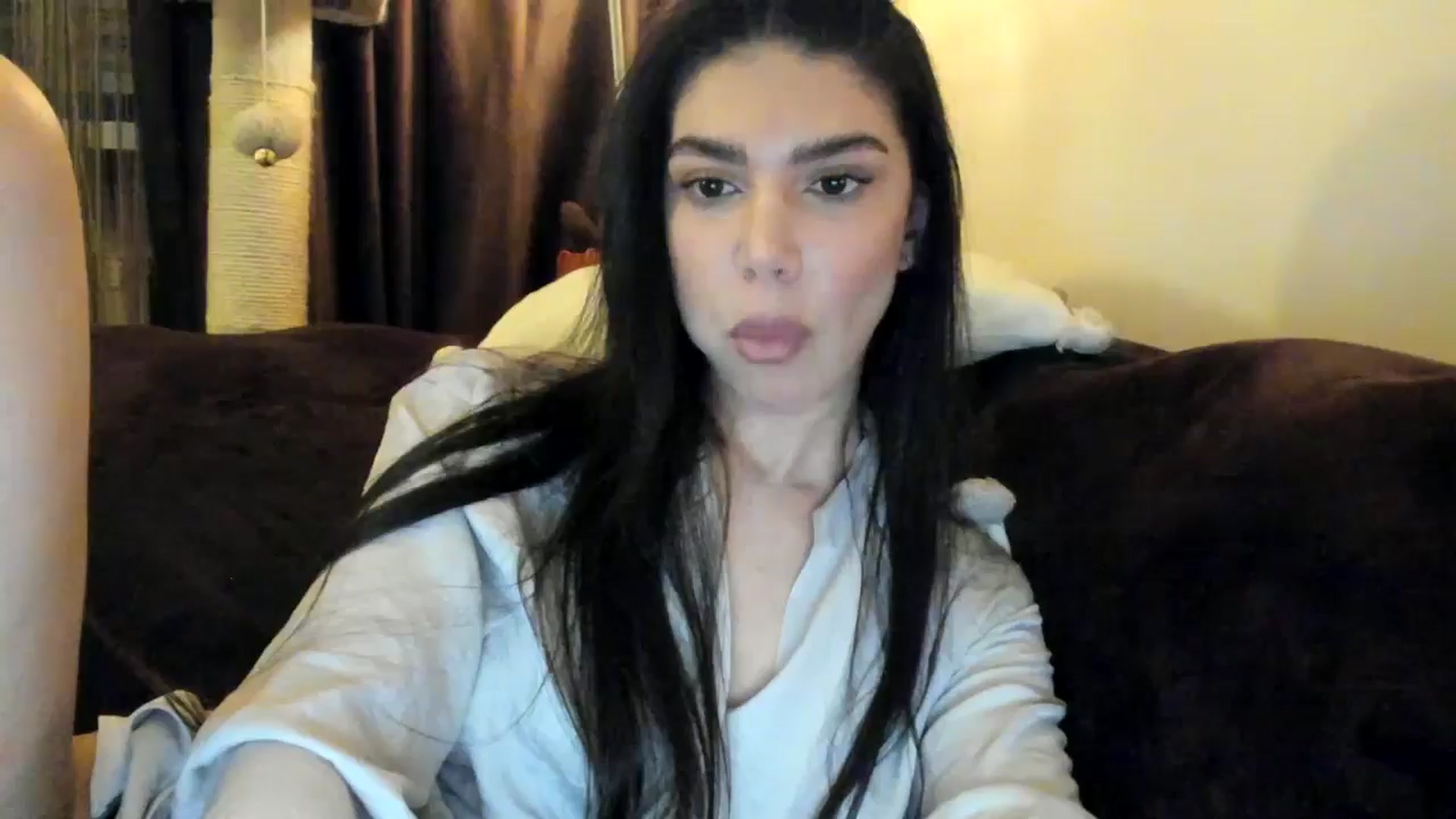 Gallery image thumbnail from SashaLopez's myfreecams stream on, 03/29/2025, 21:38 image 1 of 20