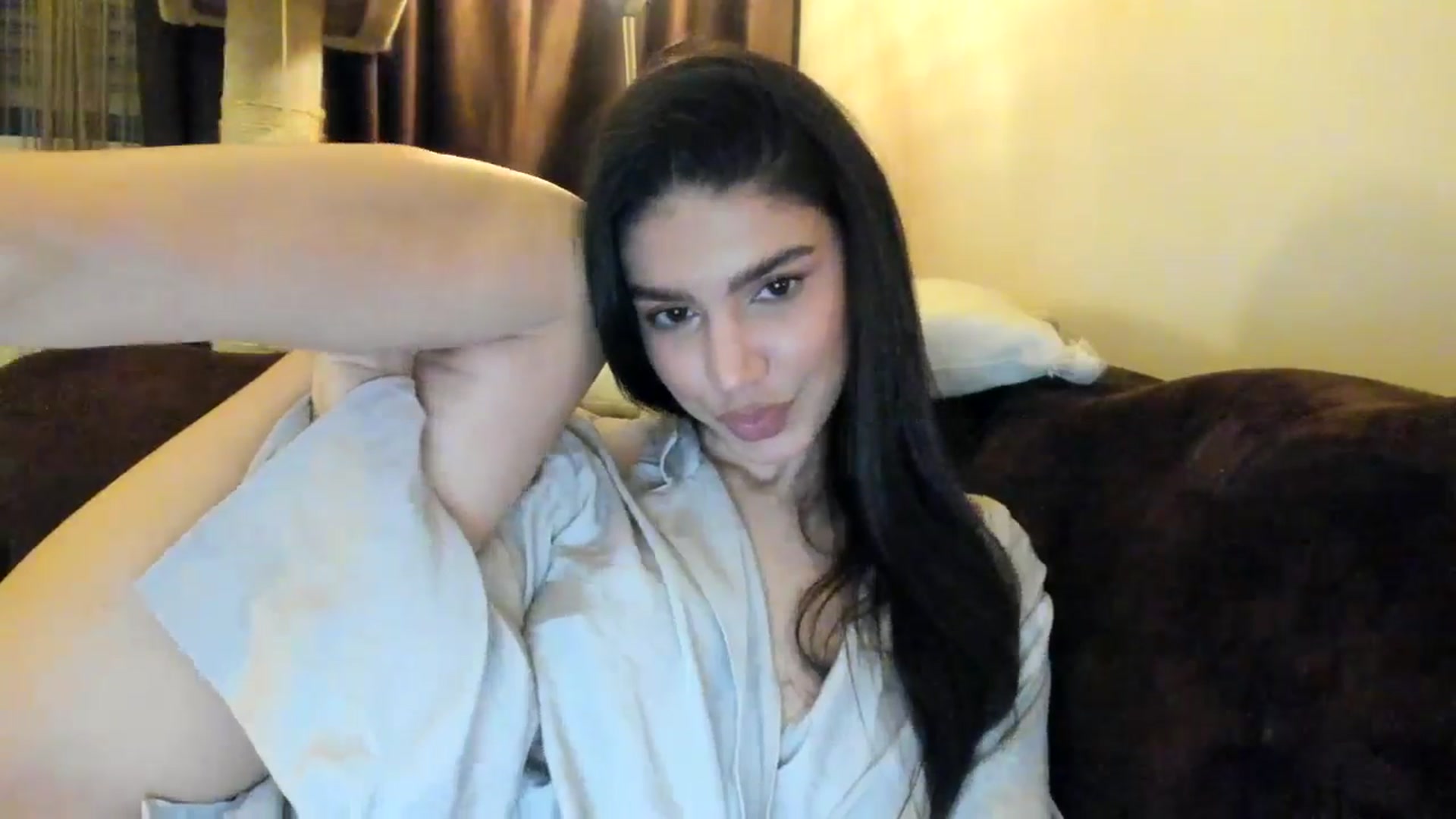 Gallery image thumbnail from SashaLopez's myfreecams stream on, 03/29/2025, 21:38 image 13 of 20
