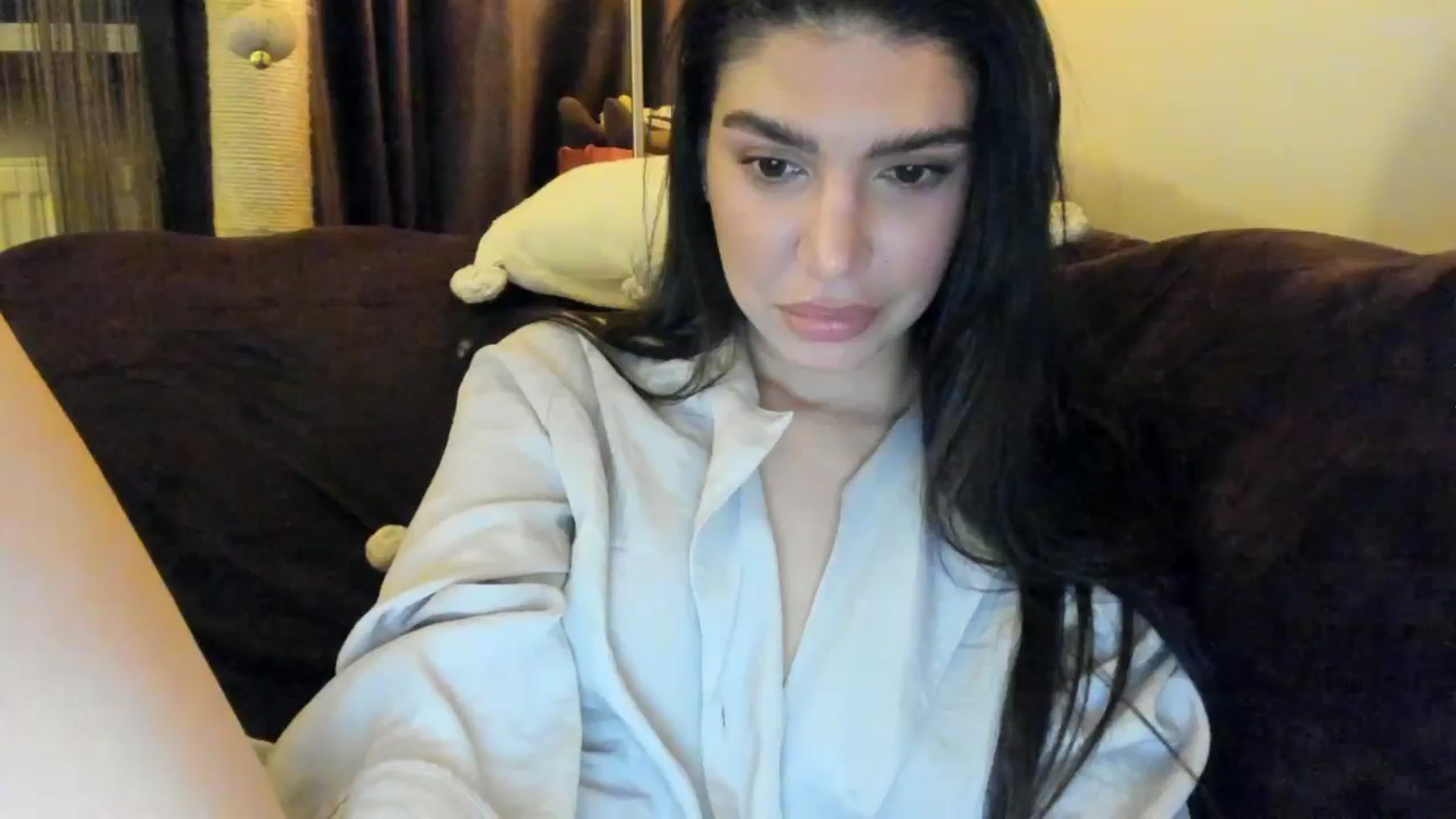 Gallery image thumbnail from SashaLopez's myfreecams stream on, 03/30/2025, 24:46 image 1 of 20