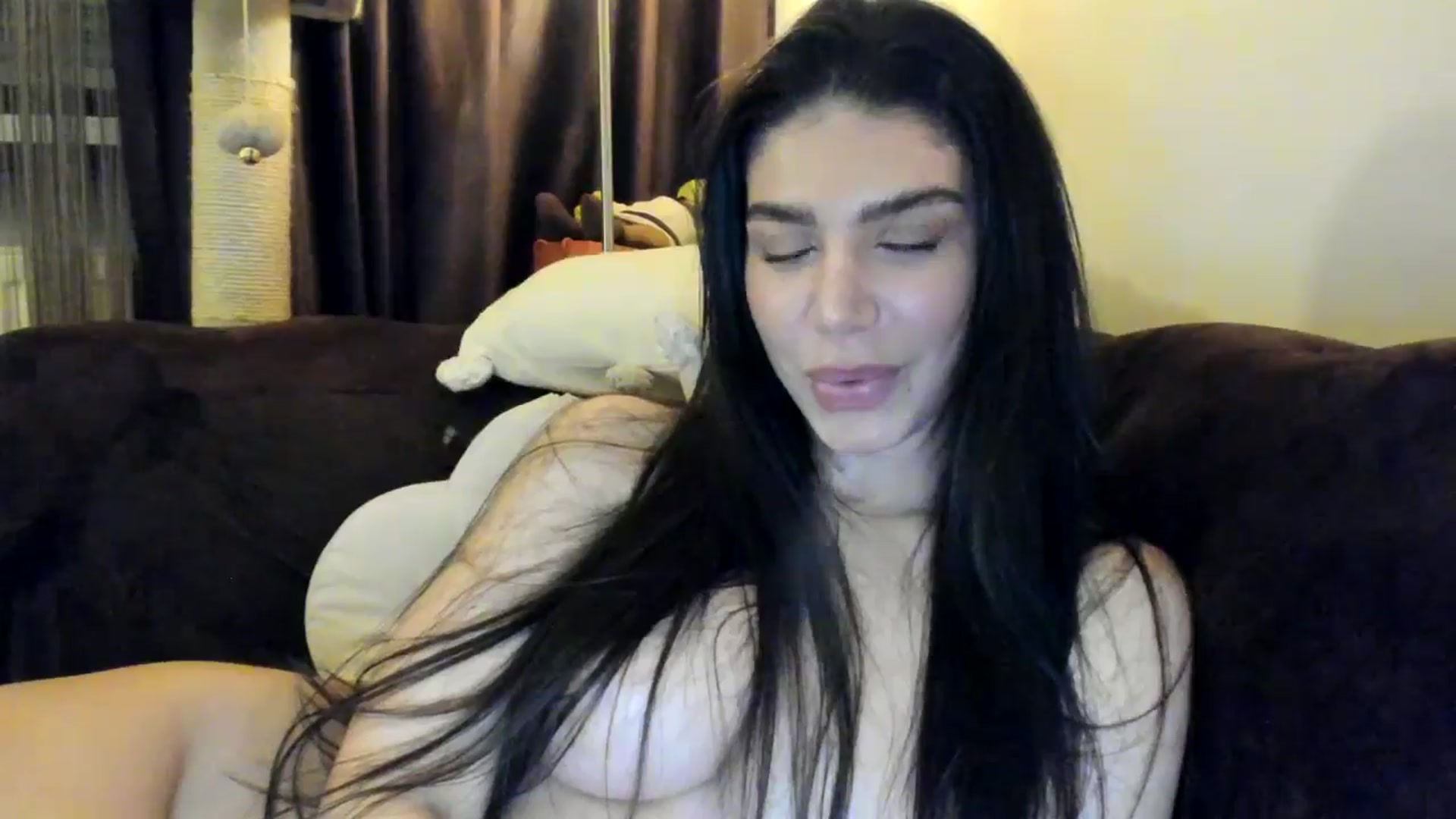 Gallery image thumbnail from SashaLopez's myfreecams stream on, 03/30/2025, 24:46 image 6 of 20