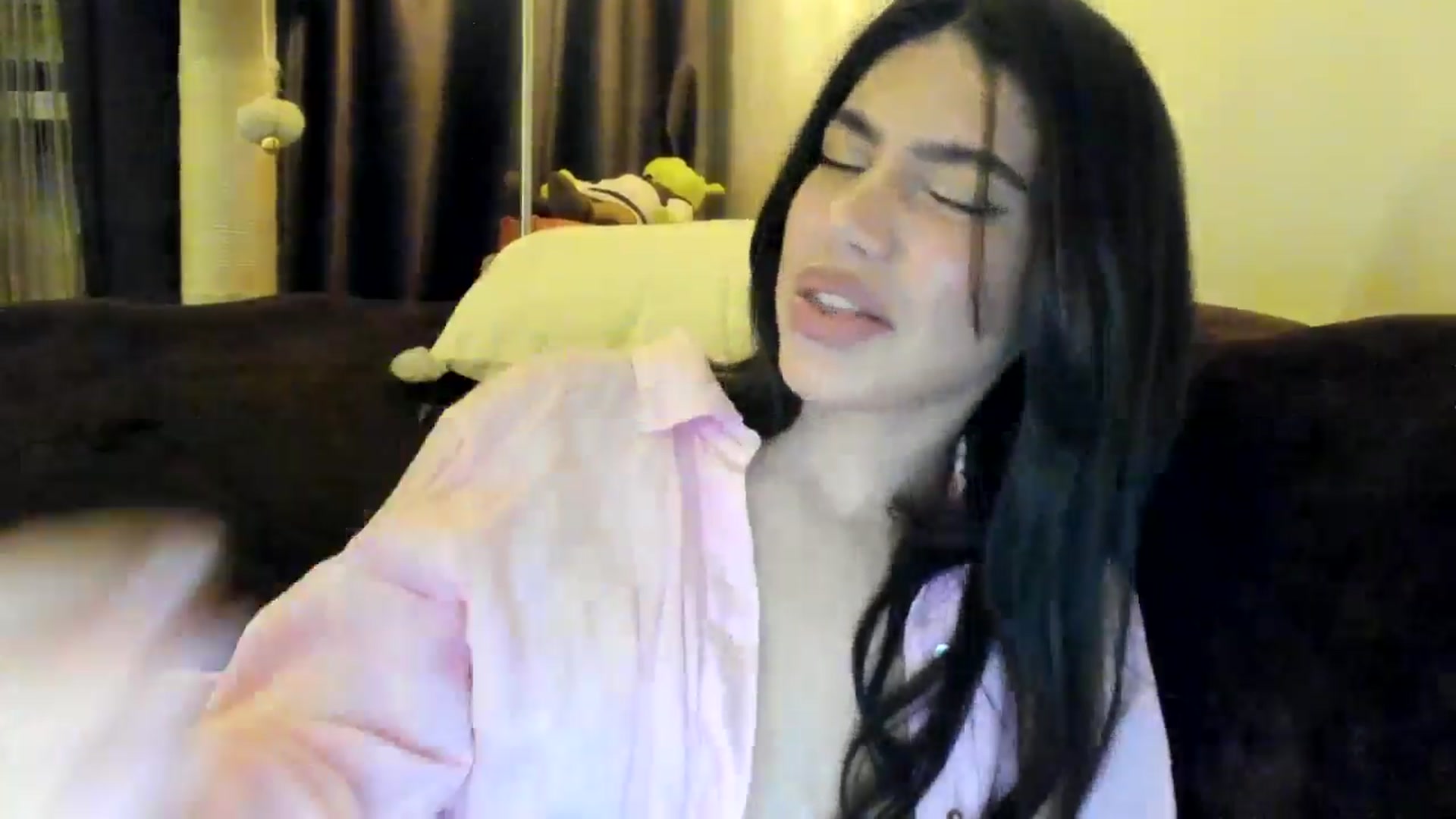 Gallery image thumbnail from SashaLopez's myfreecams stream on, 03/30/2025, 20:59 image 2 of 20