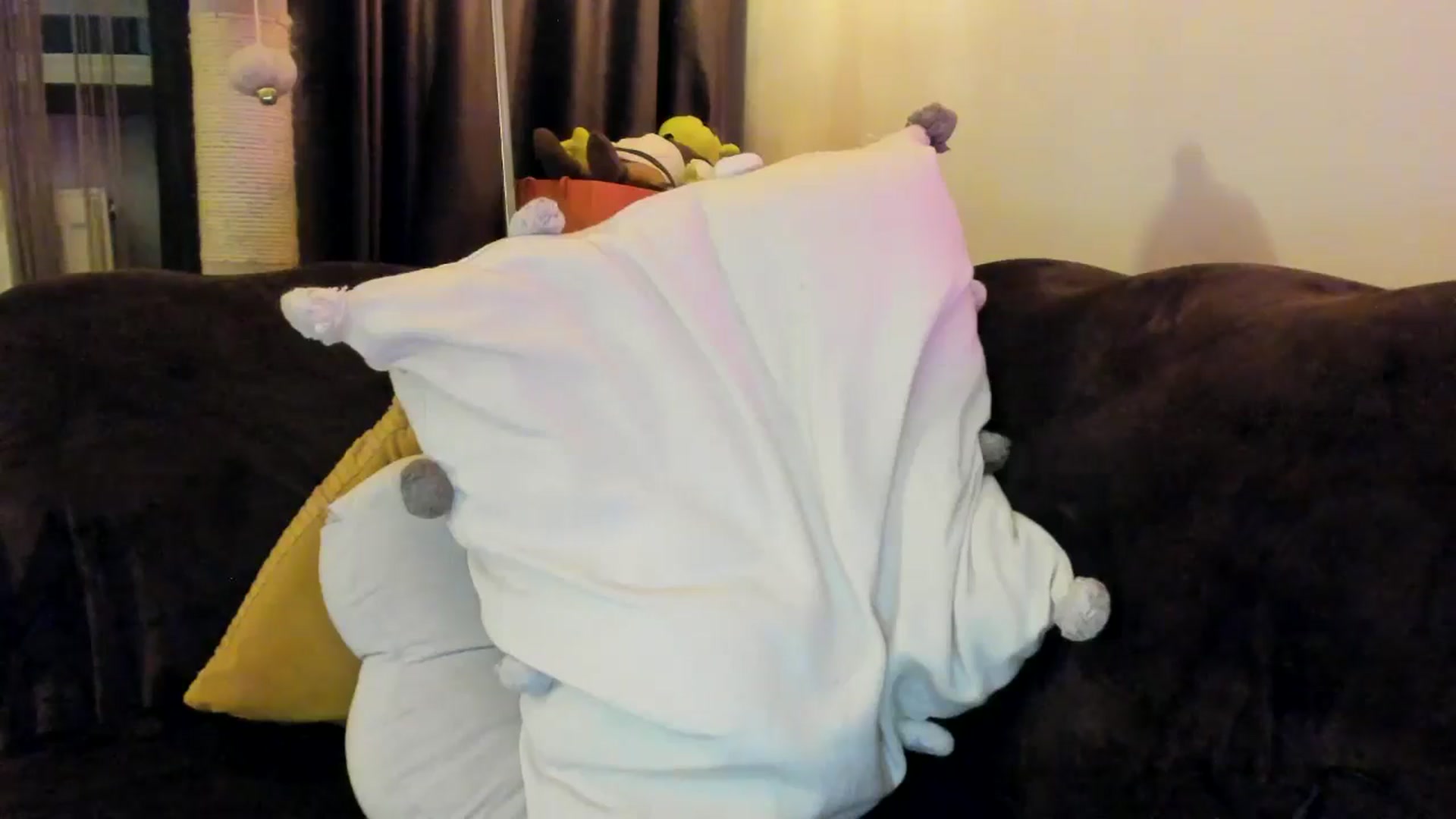 Gallery image thumbnail from SashaLopez's myfreecams stream on, 04/04/2025, 21:43 image 4 of 20