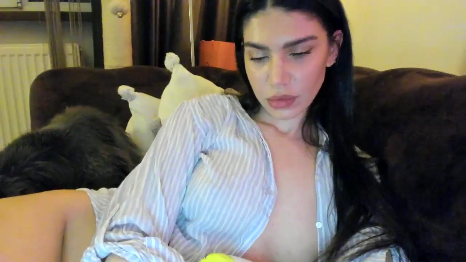 Gallery image thumbnail from SashaLopez's myfreecams stream on, 04/05/2025, 24:02 image 3 of 20