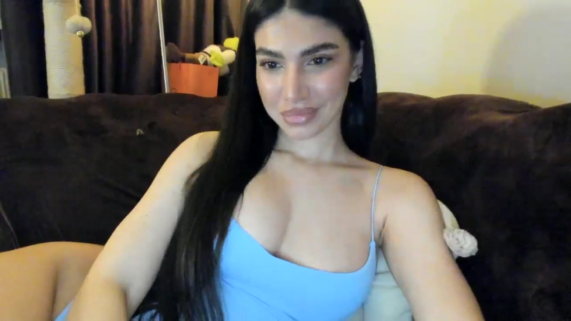 Gallery image thumbnail from SashaLopez's myfreecams stream on, 04/05/2025, 20:51 image 8 of 20