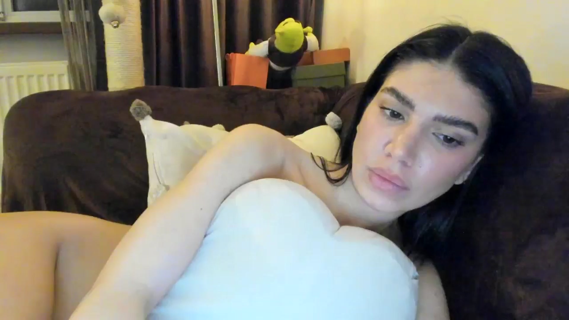 Gallery image thumbnail from SashaLopez's myfreecams stream on, 04/12/2025, 01:03 image 17 of 20