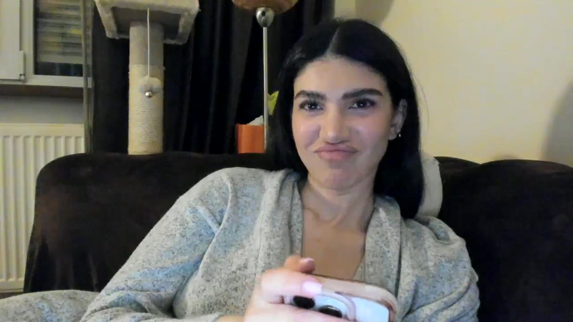 Gallery image thumbnail from SashaLopez's myfreecams stream on, 04/12/2025, 21:41 image 9 of 20