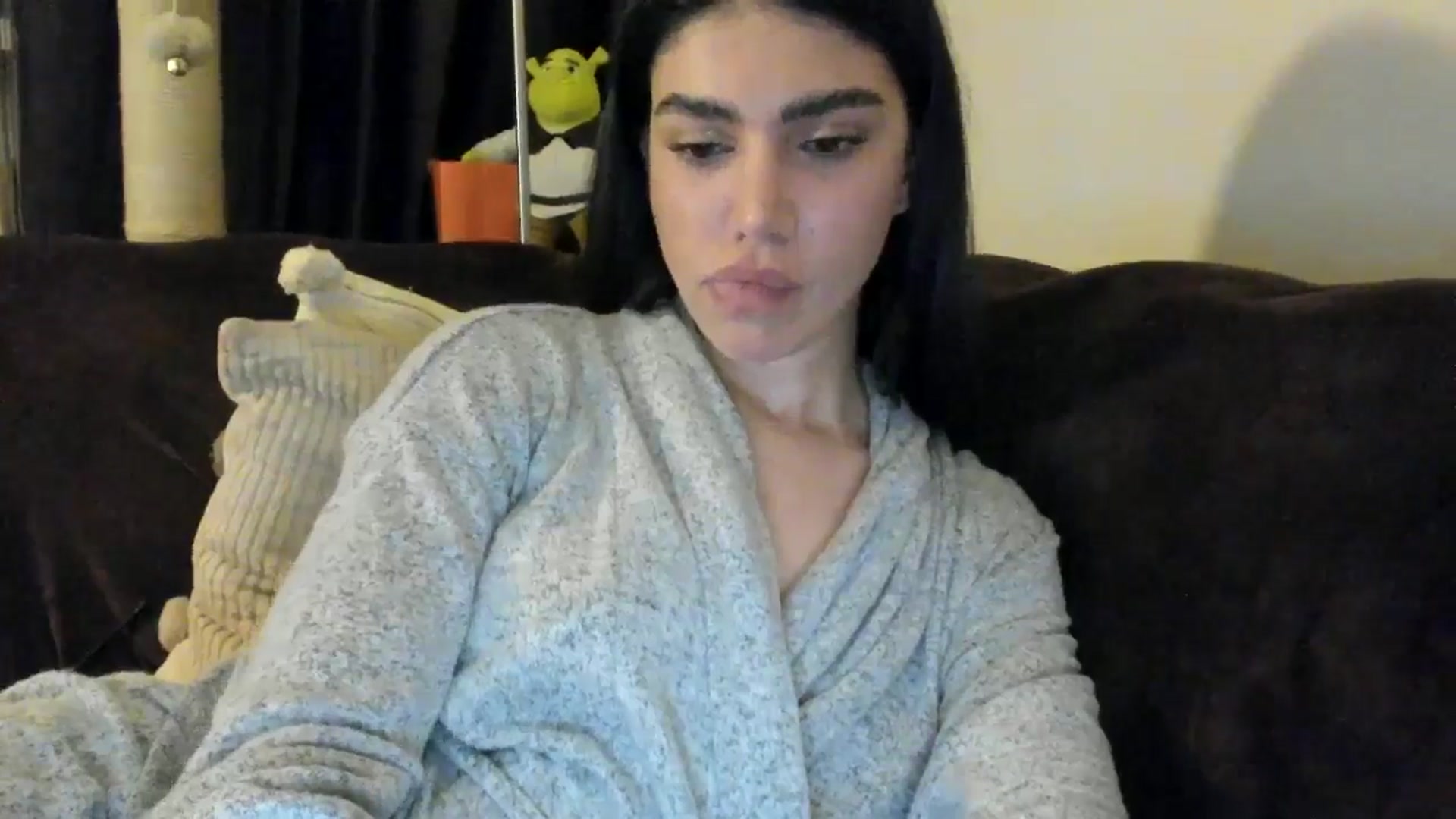 Gallery image thumbnail from SashaLopez's myfreecams stream on, 04/12/2025, 23:15 image 6 of 20