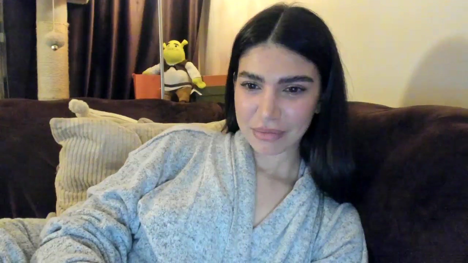 Gallery image thumbnail from SashaLopez's myfreecams stream on, 04/12/2025, 23:15 image 18 of 20