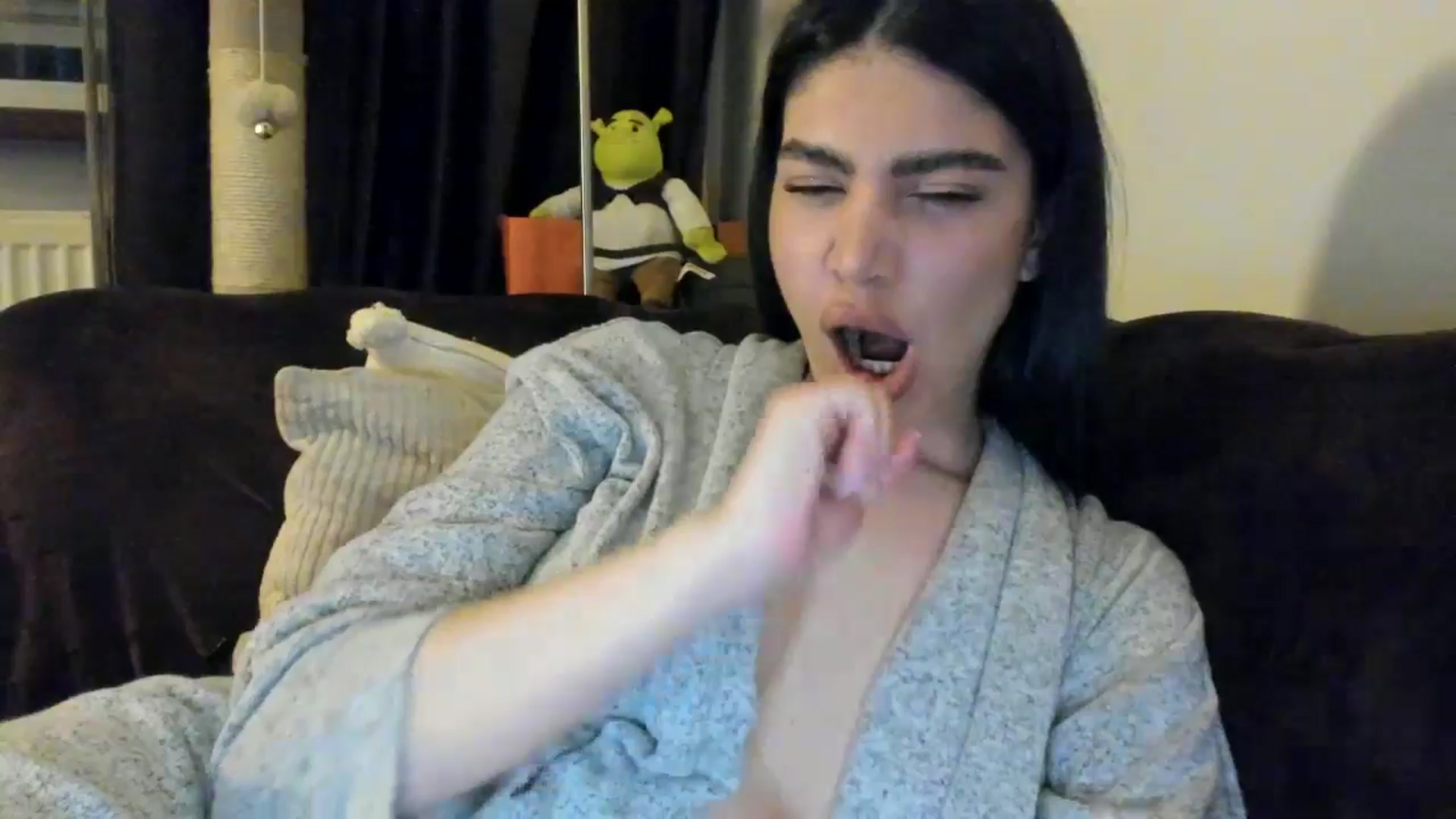 Gallery image thumbnail from SashaLopez's myfreecams stream on, 04/12/2025, 23:15 image 2 of 20