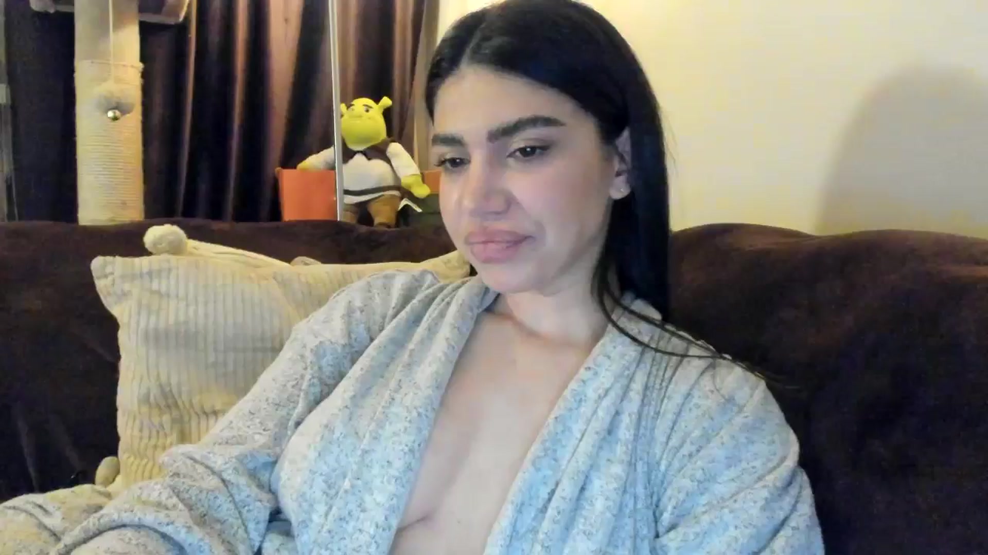 Gallery image thumbnail from SashaLopez's myfreecams stream on, 04/12/2025, 23:15 image 20 of 20