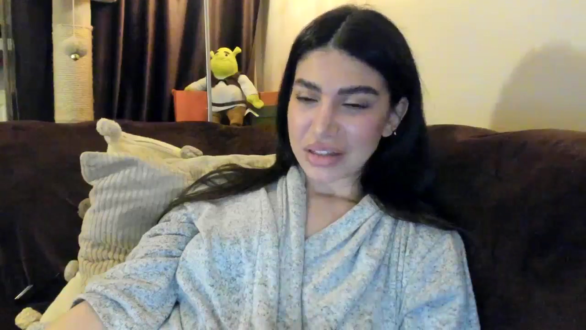 Gallery image thumbnail from SashaLopez's myfreecams stream on, 04/12/2025, 23:15 image 17 of 20