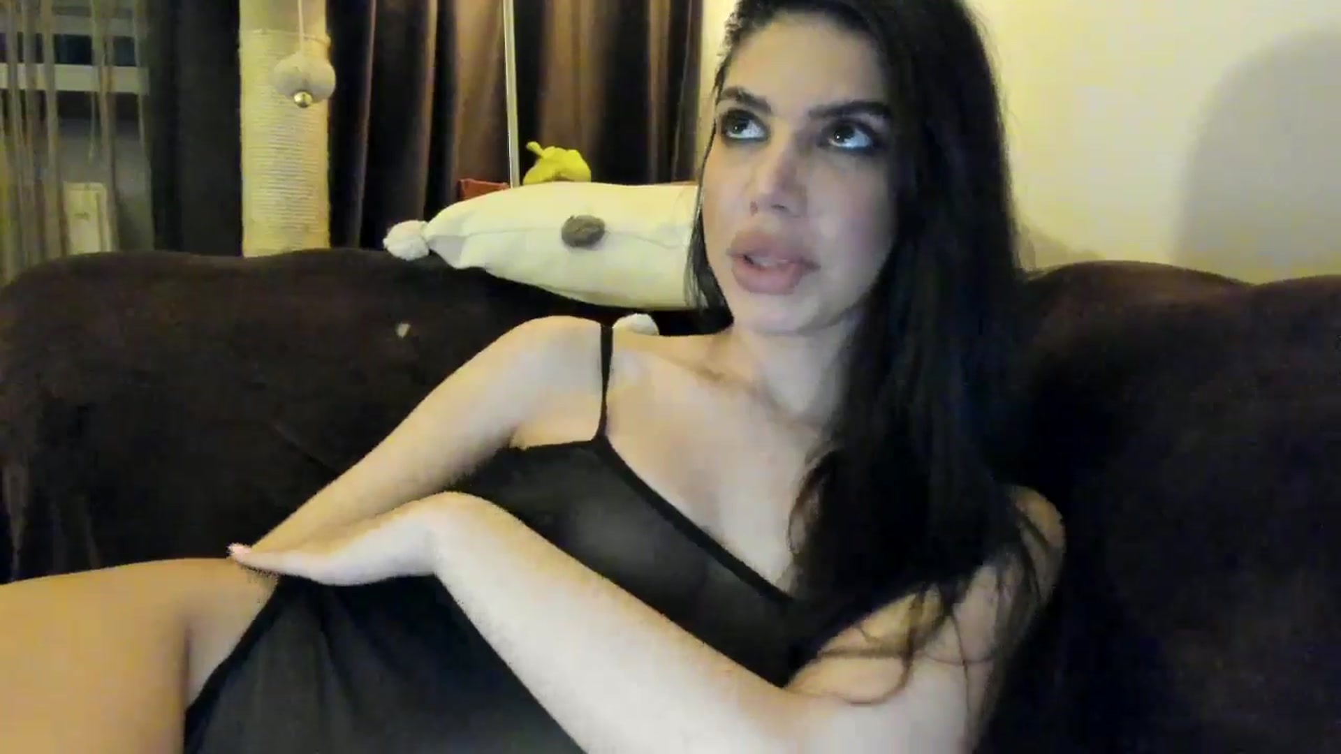 Gallery image thumbnail from SashaLopez's myfreecams stream on, 04/25/2025, 21:25 image 14 of 20