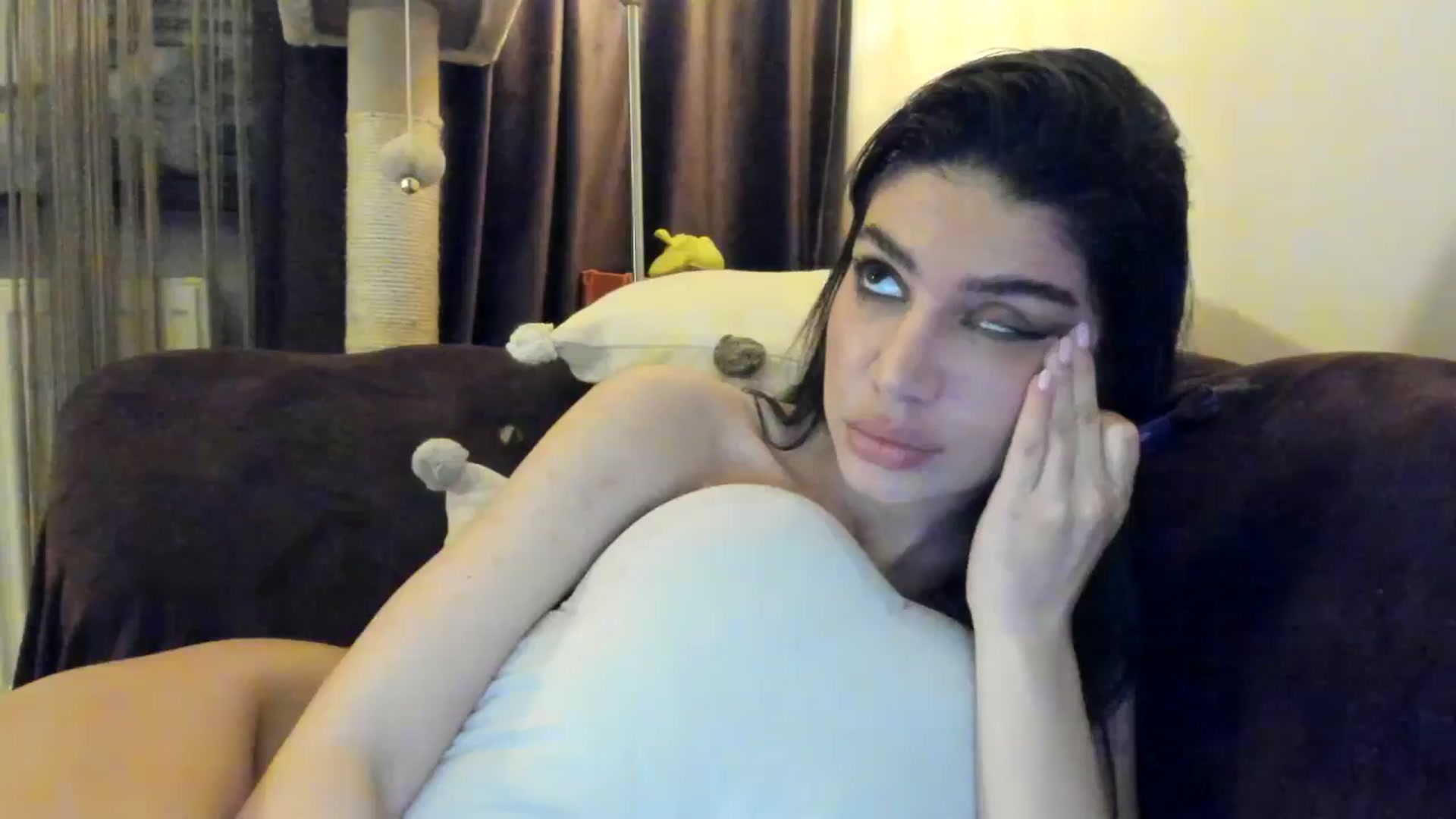 Gallery image thumbnail from SashaLopez's myfreecams stream on, 04/25/2025, 23:06 image 3 of 20