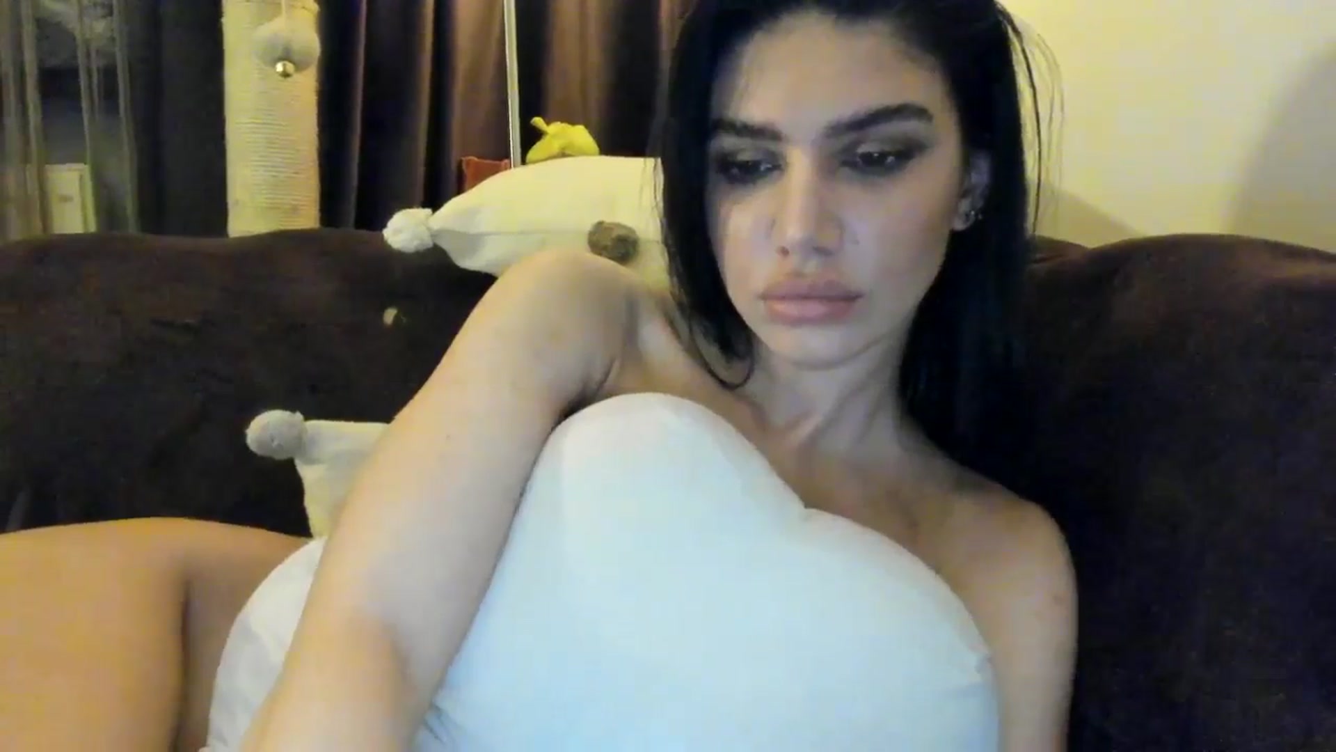 Gallery image thumbnail from SashaLopez's myfreecams stream on, 04/25/2025, 23:06 image 9 of 20