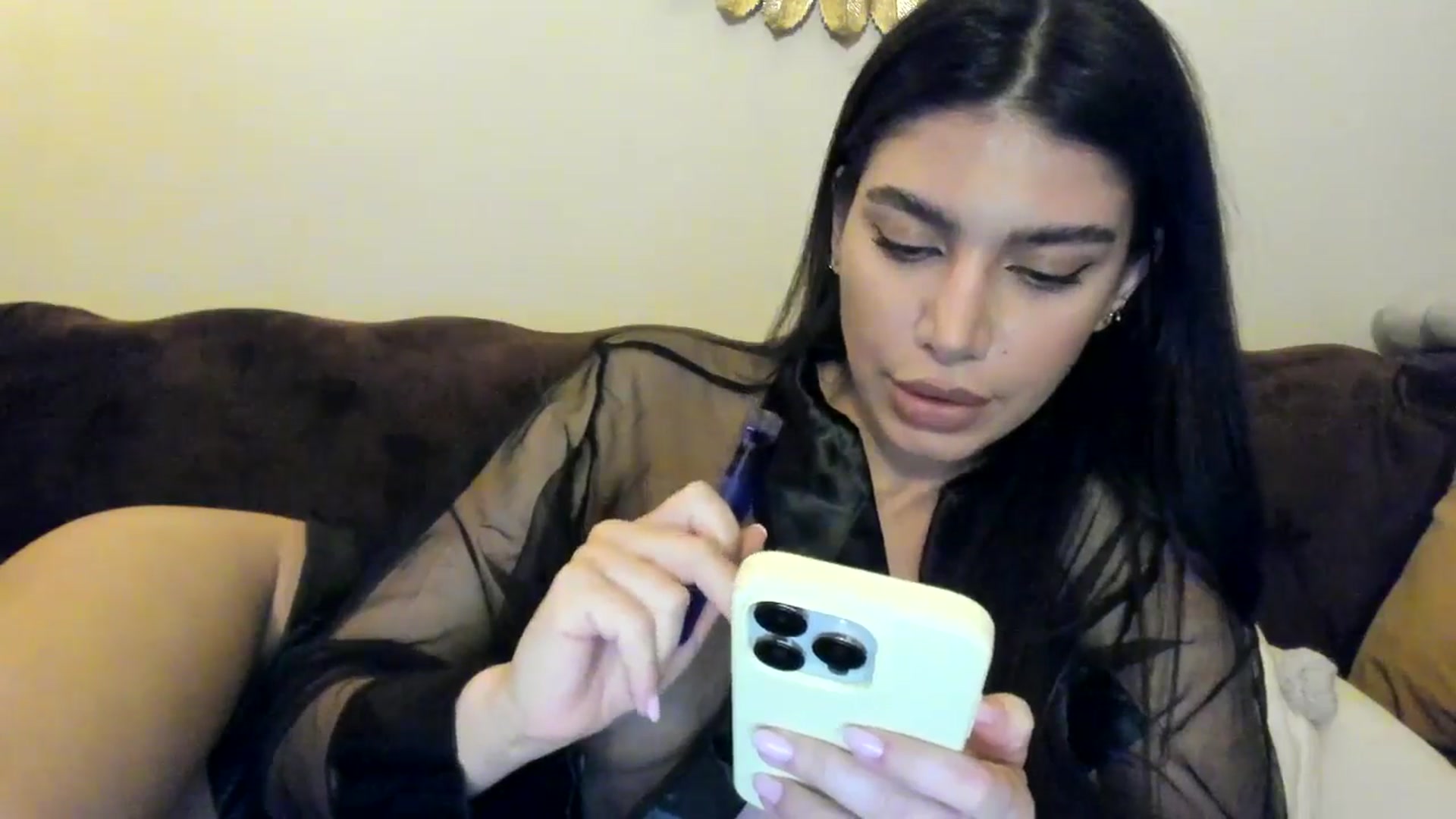 Gallery image thumbnail from SashaLopez's myfreecams stream on, 04/26/2025, 23:37 image 6 of 20