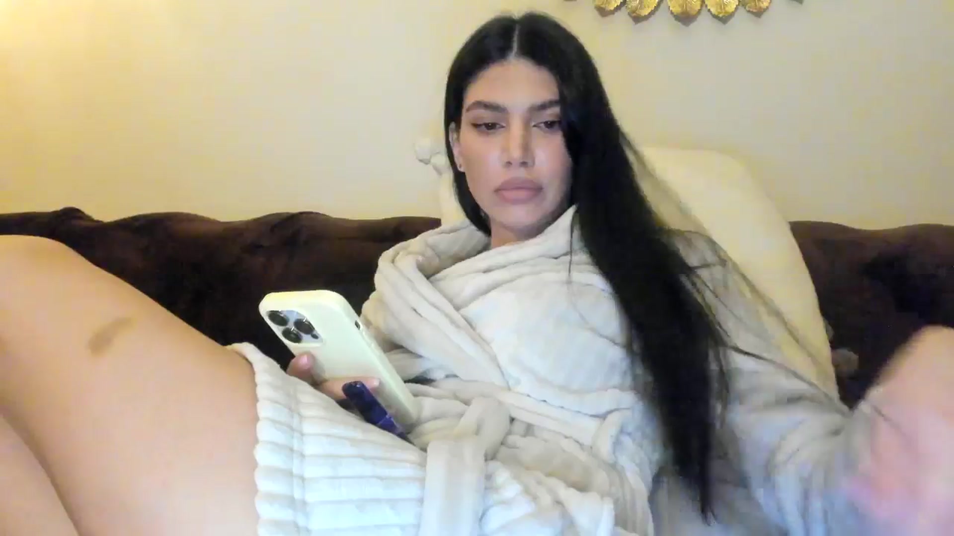 Gallery image thumbnail from SashaLopez's myfreecams stream on, 04/28/2025, 20:27 image 20 of 20