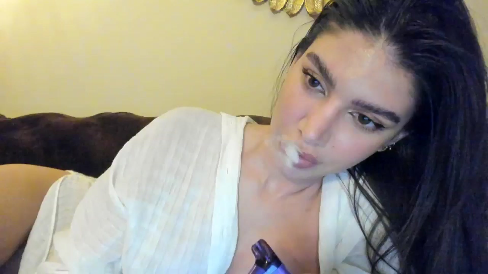 Gallery image thumbnail from SashaLopez's myfreecams stream on, 05/01/2025, 23:02 image 1 of 20
